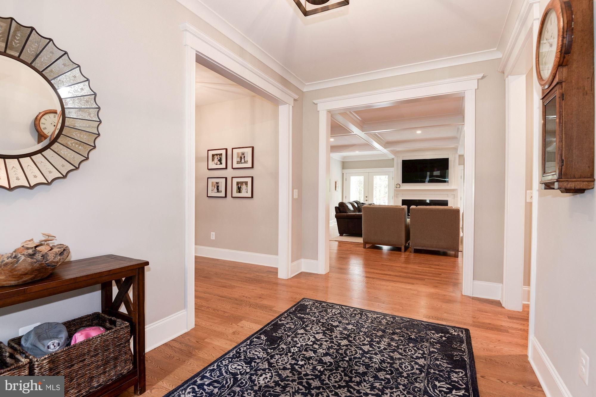 VIENNA WOODS - Residential