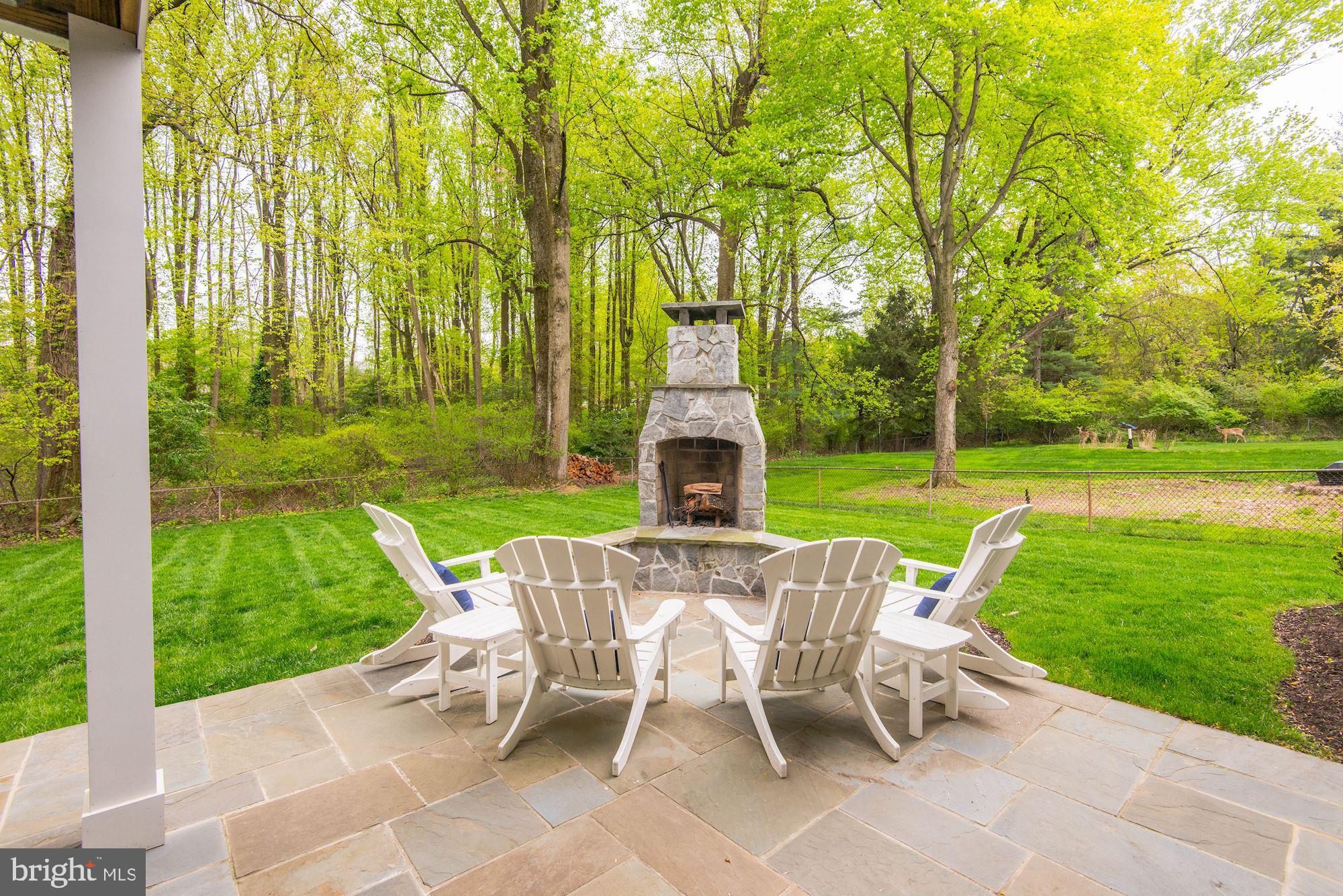 VIENNA WOODS - Residential