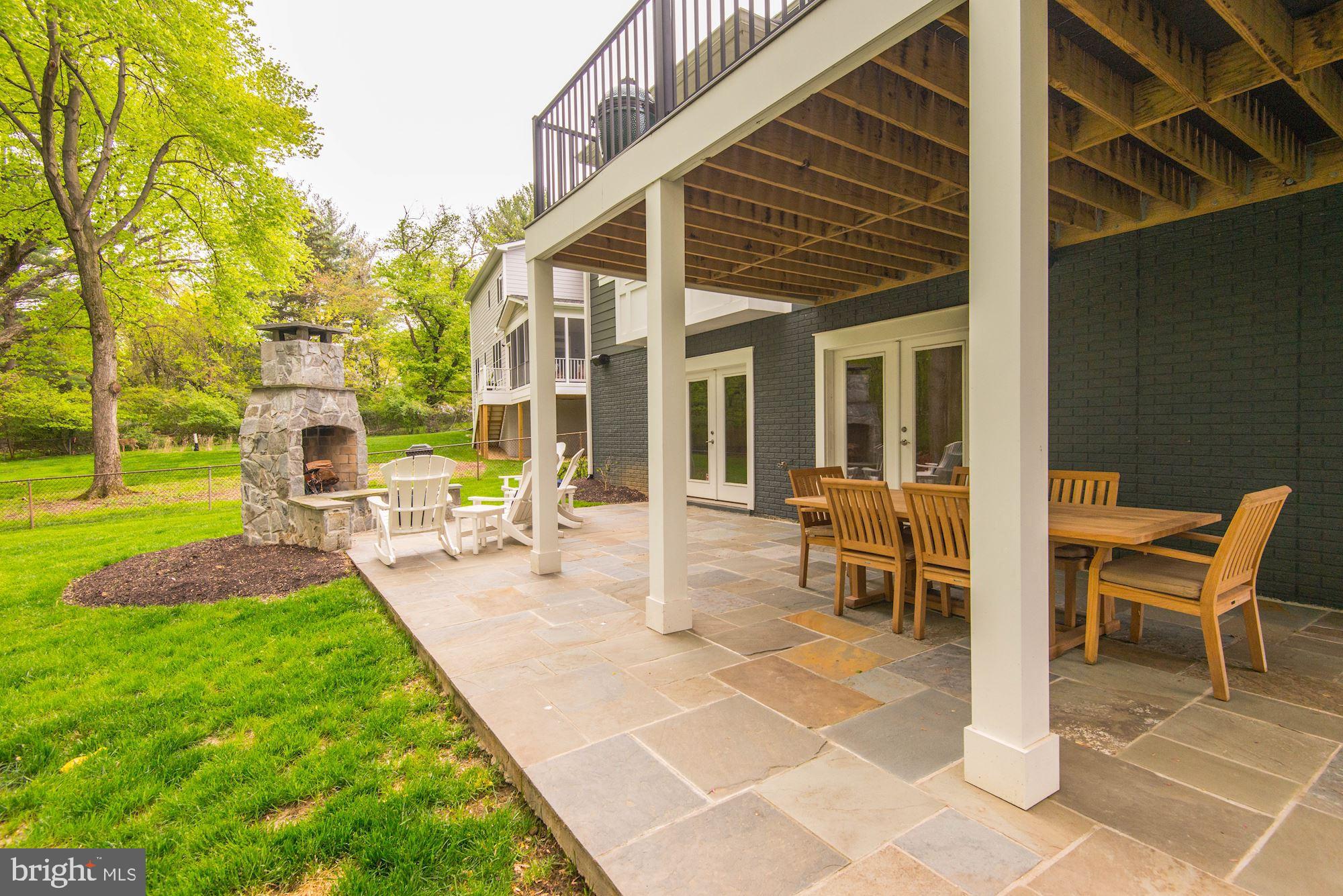 VIENNA WOODS - Residential