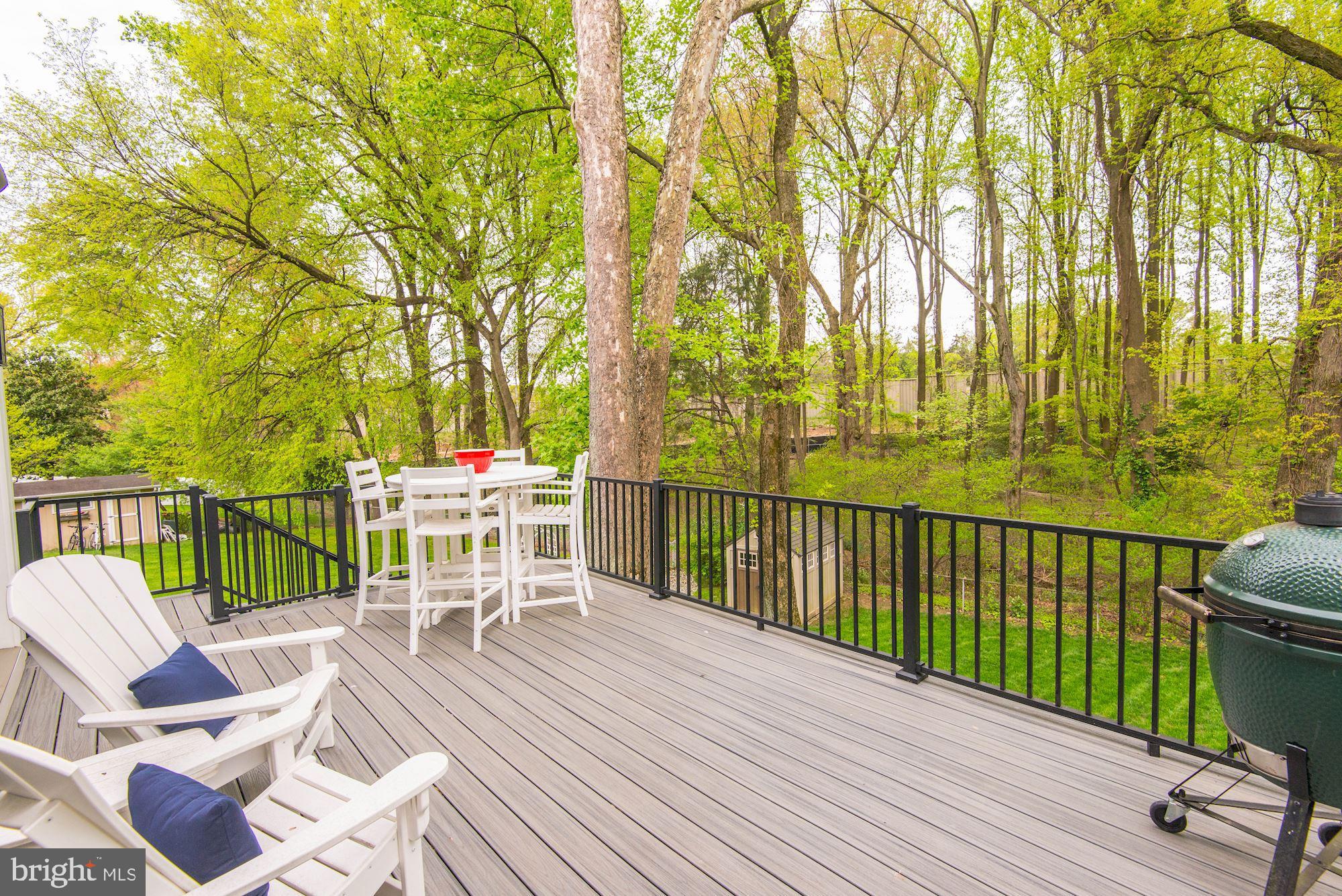 VIENNA WOODS - Residential