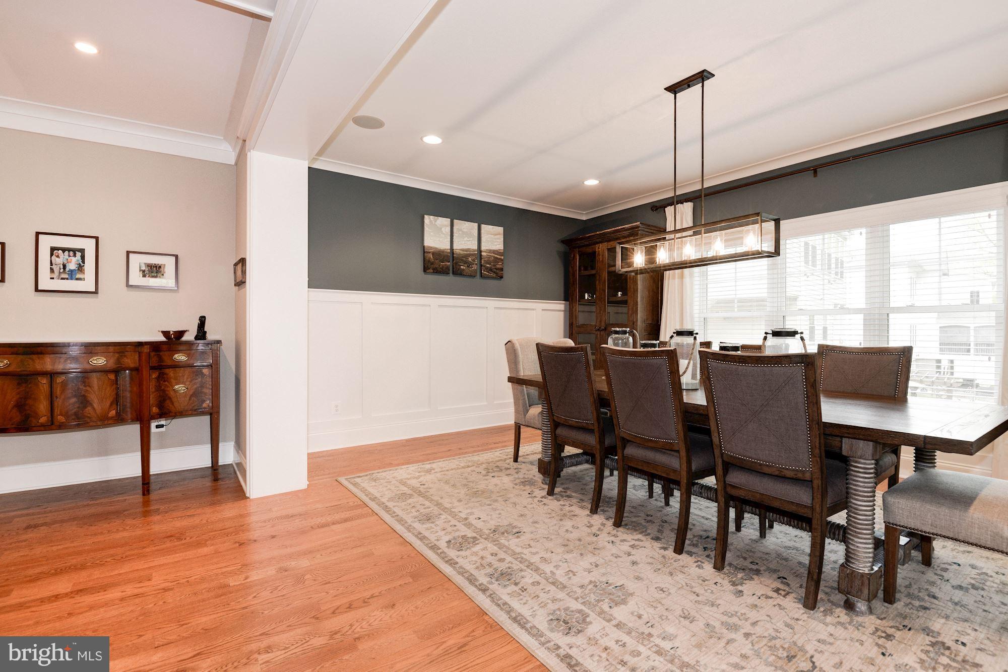 VIENNA WOODS - Residential