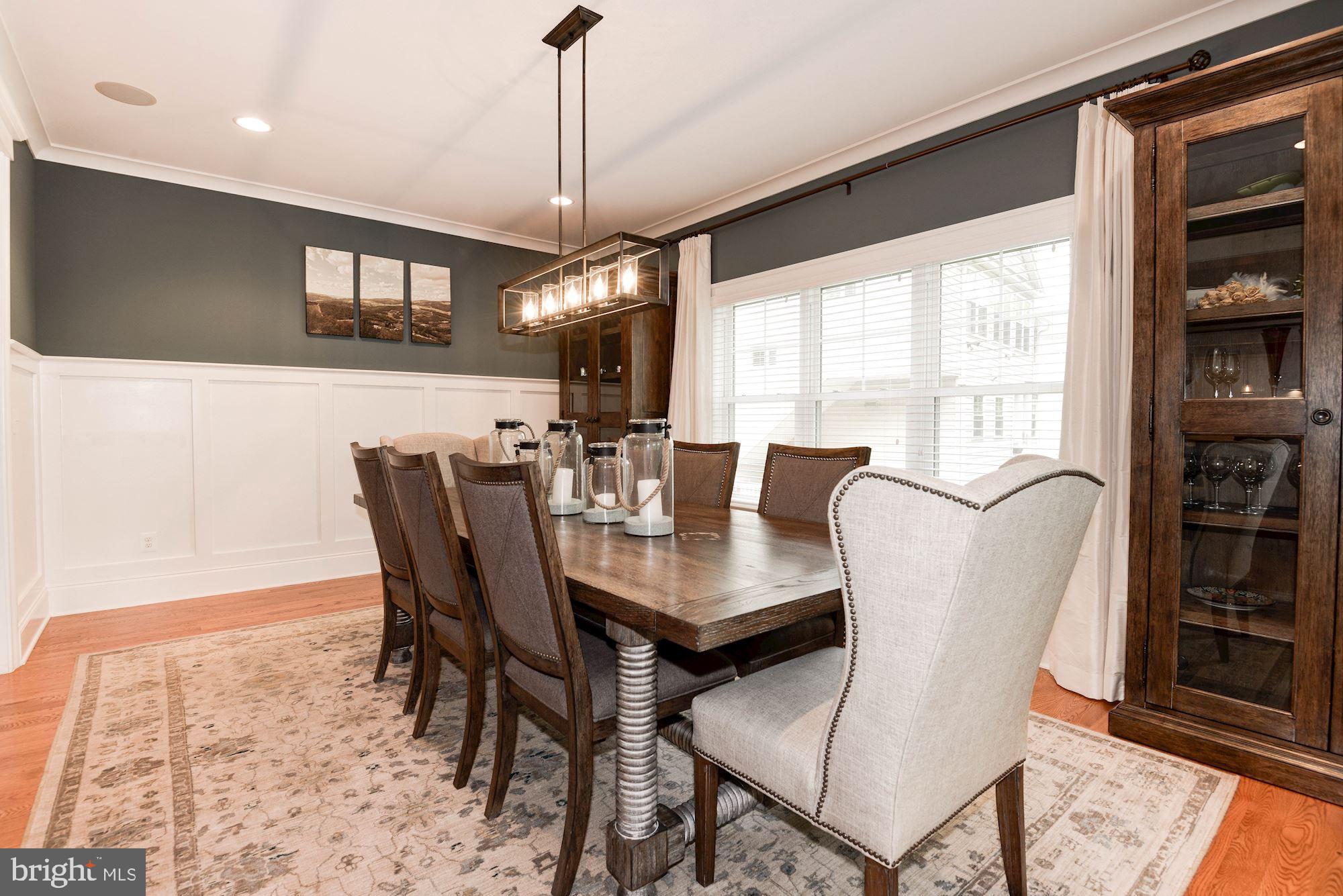 VIENNA WOODS - Residential