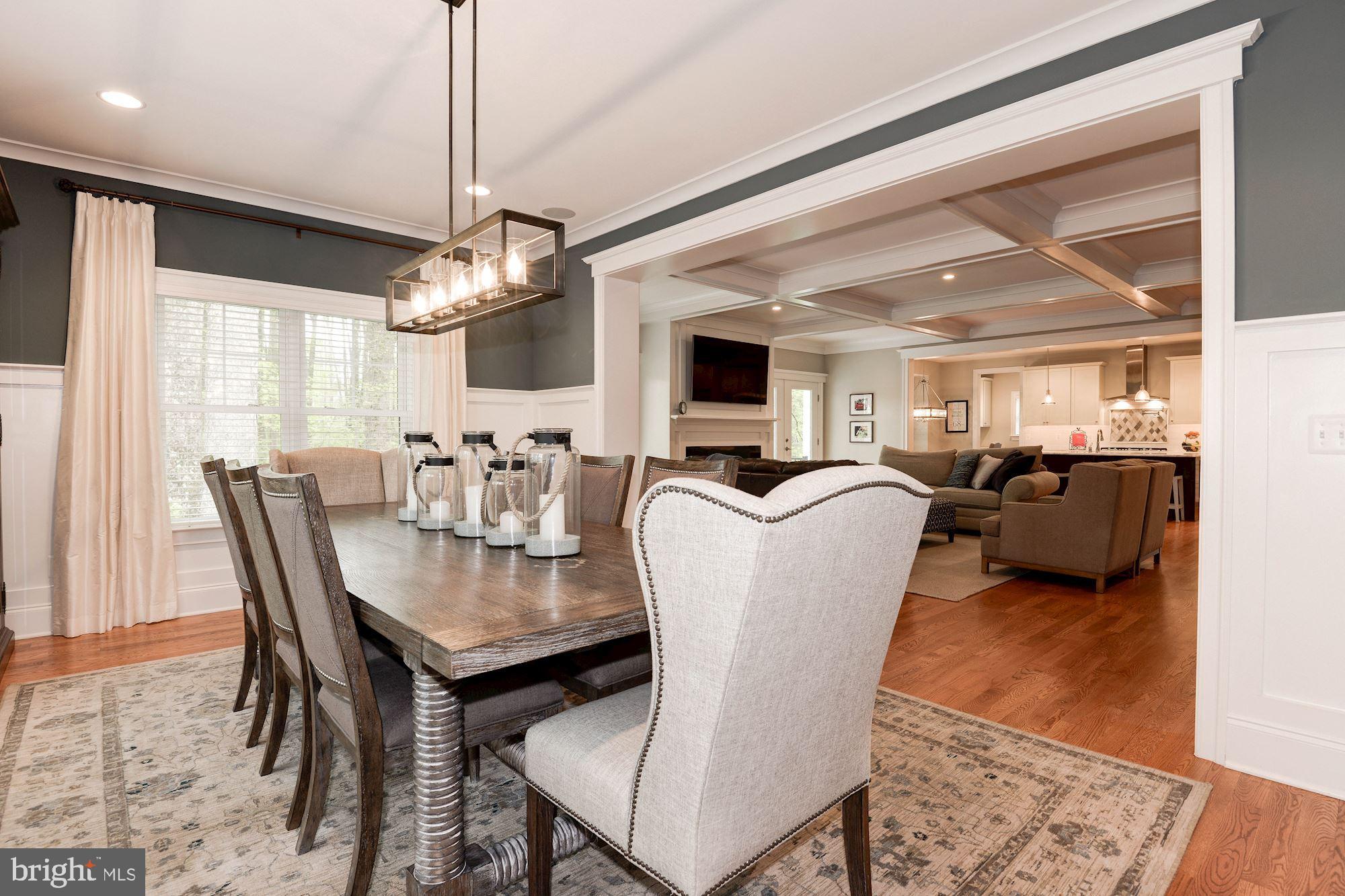 VIENNA WOODS - Residential