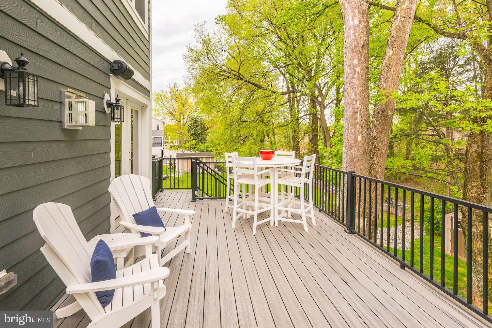 VIENNA WOODS - Residential