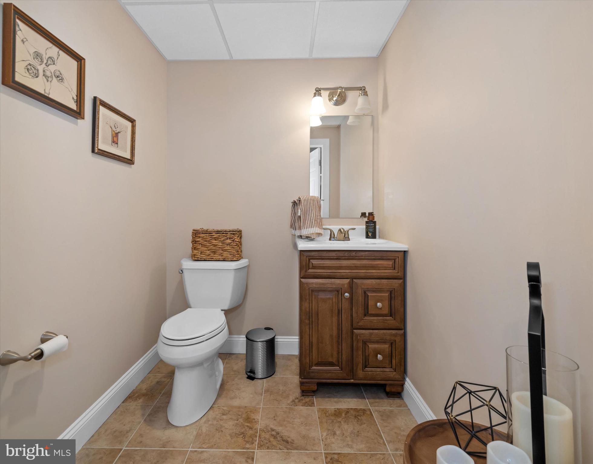 AUBURN HILLS - Residential