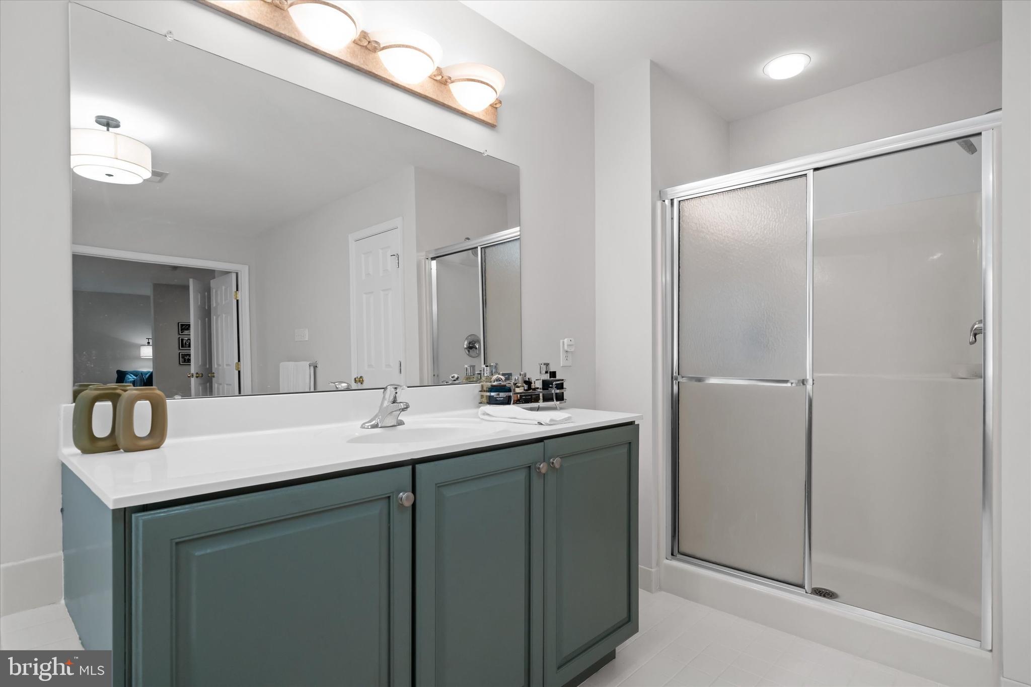 AUBURN HILLS - Residential