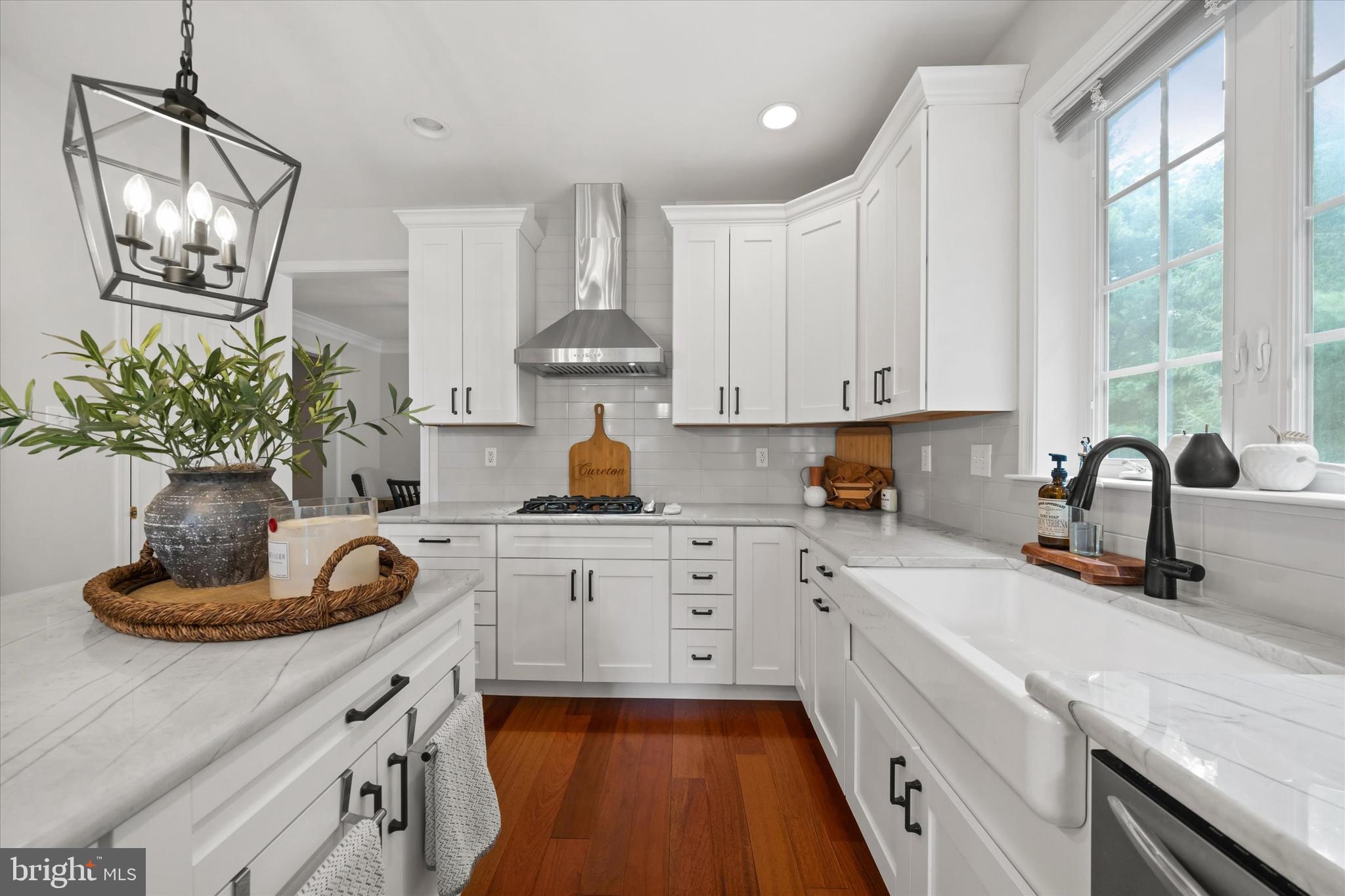 AUBURN HILLS - Residential