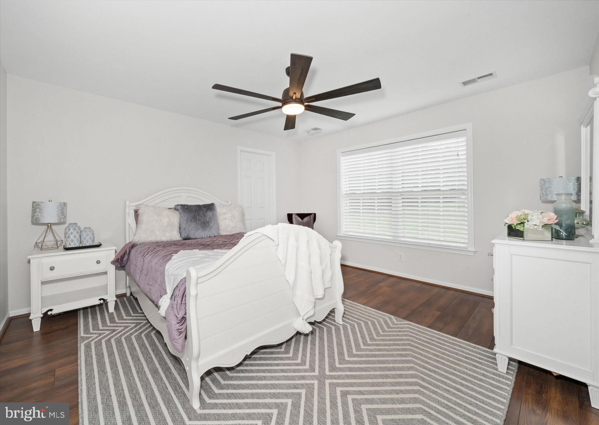 AUBURN HILLS - Residential