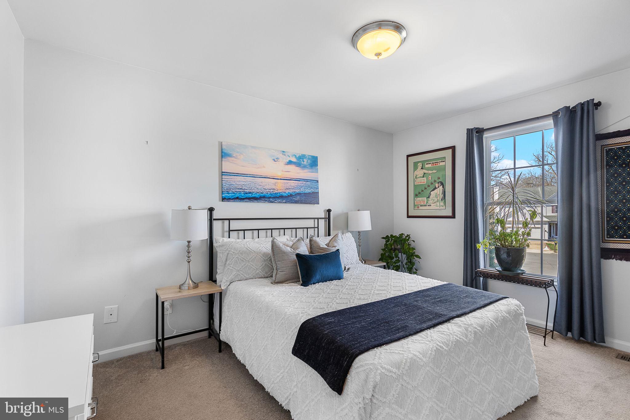 WELLINGTON/CLOVERHILL - Residential