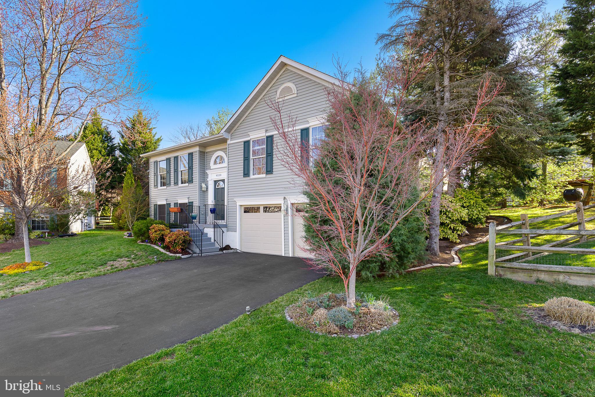 WELLINGTON/CLOVERHILL - Residential