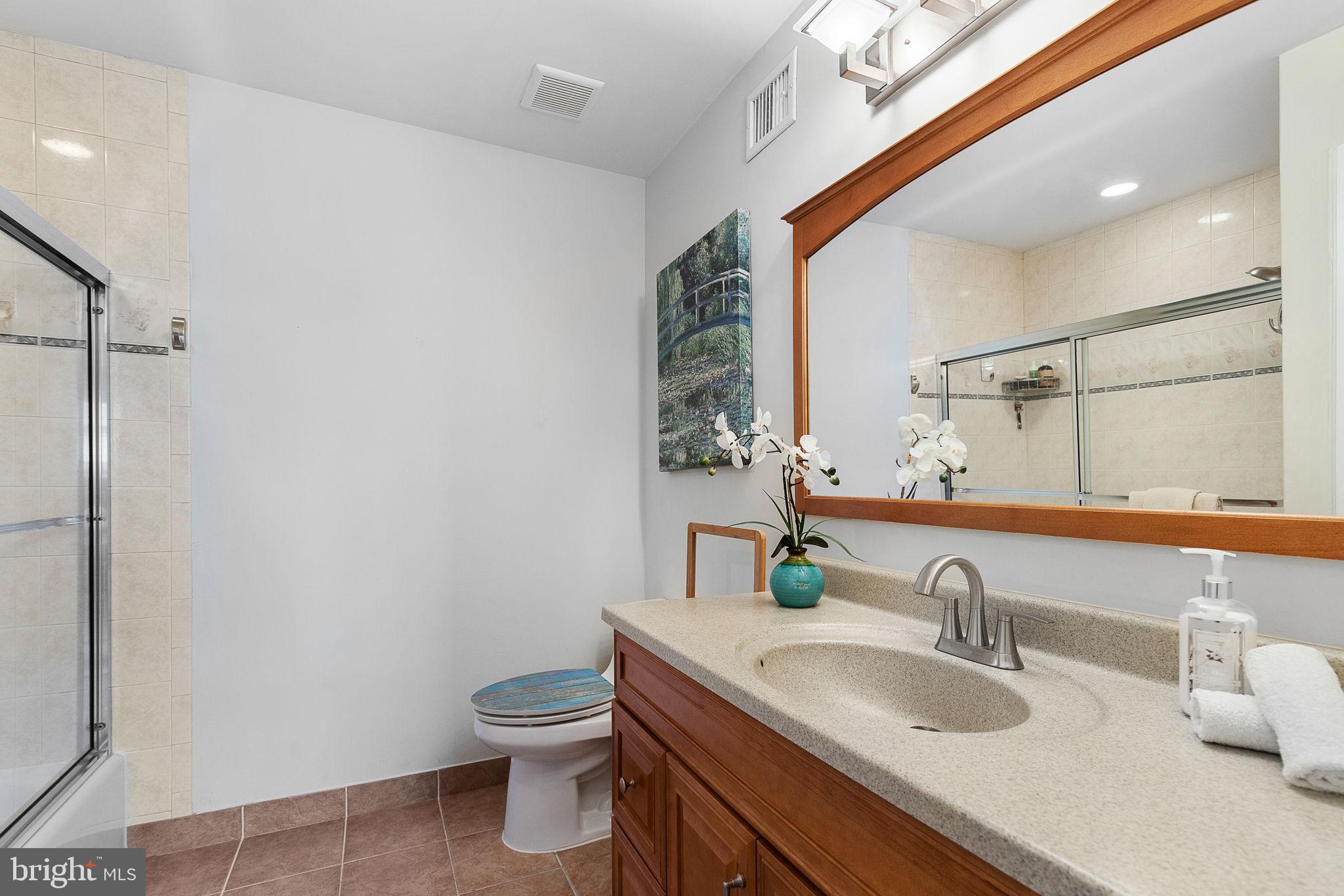 WELLINGTON/CLOVERHILL - Residential