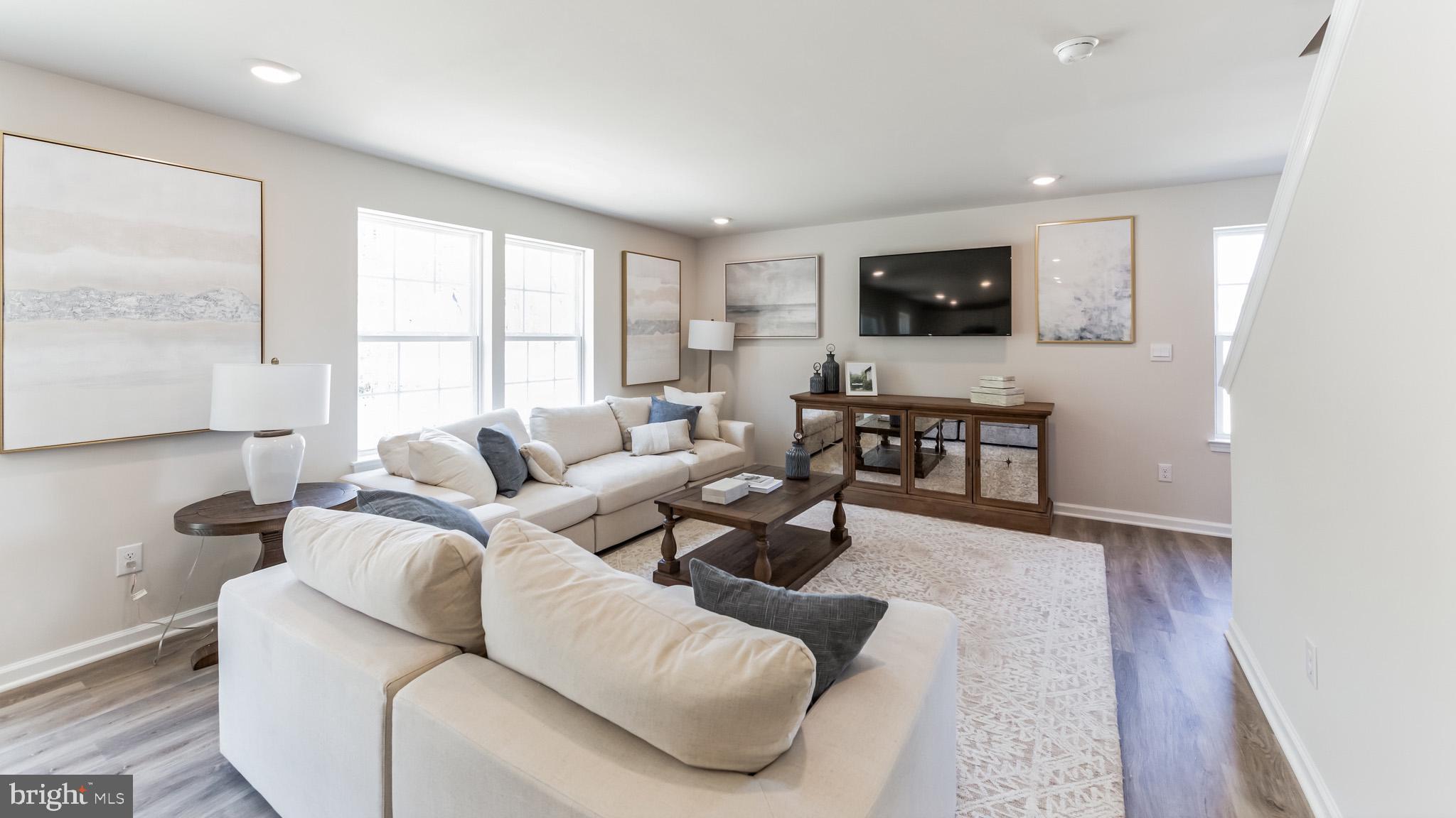 CALNSHIRE ESTATES - Residential