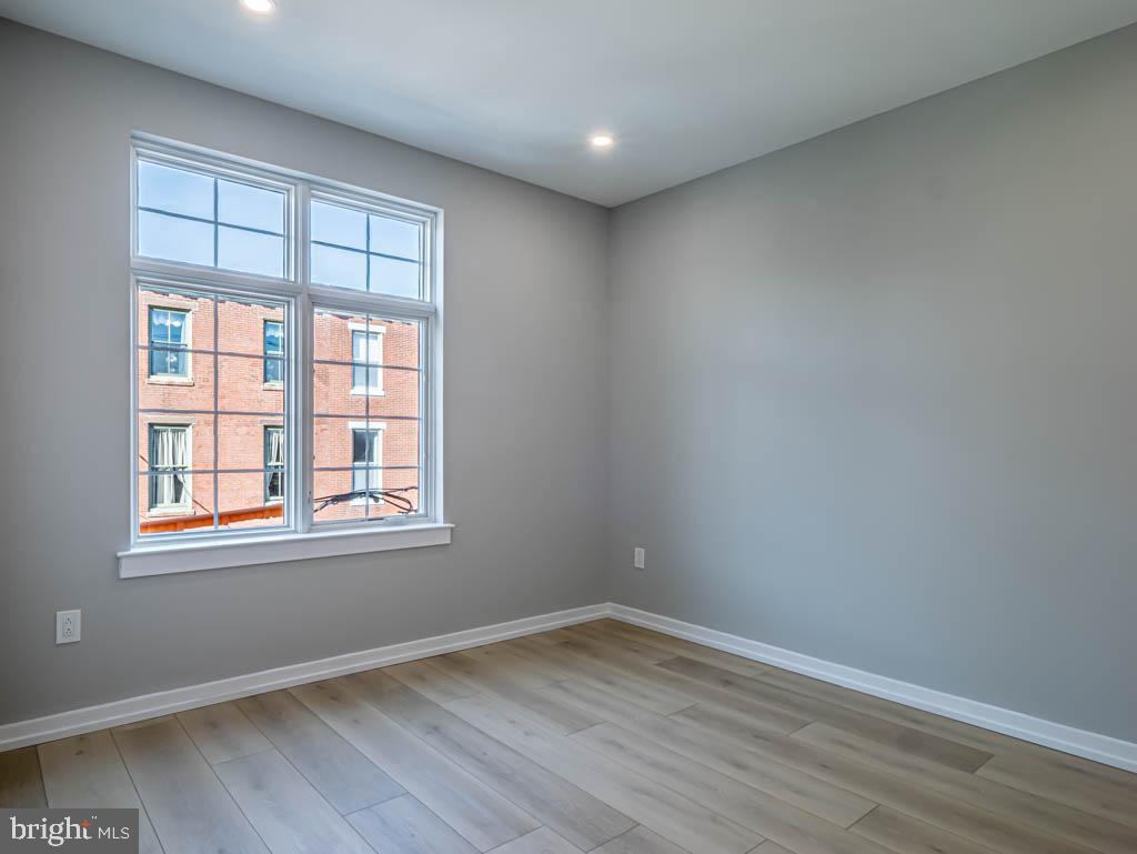 BELLA VISTA - Residential Lease