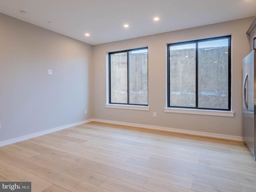 BELLA VISTA - Residential Lease