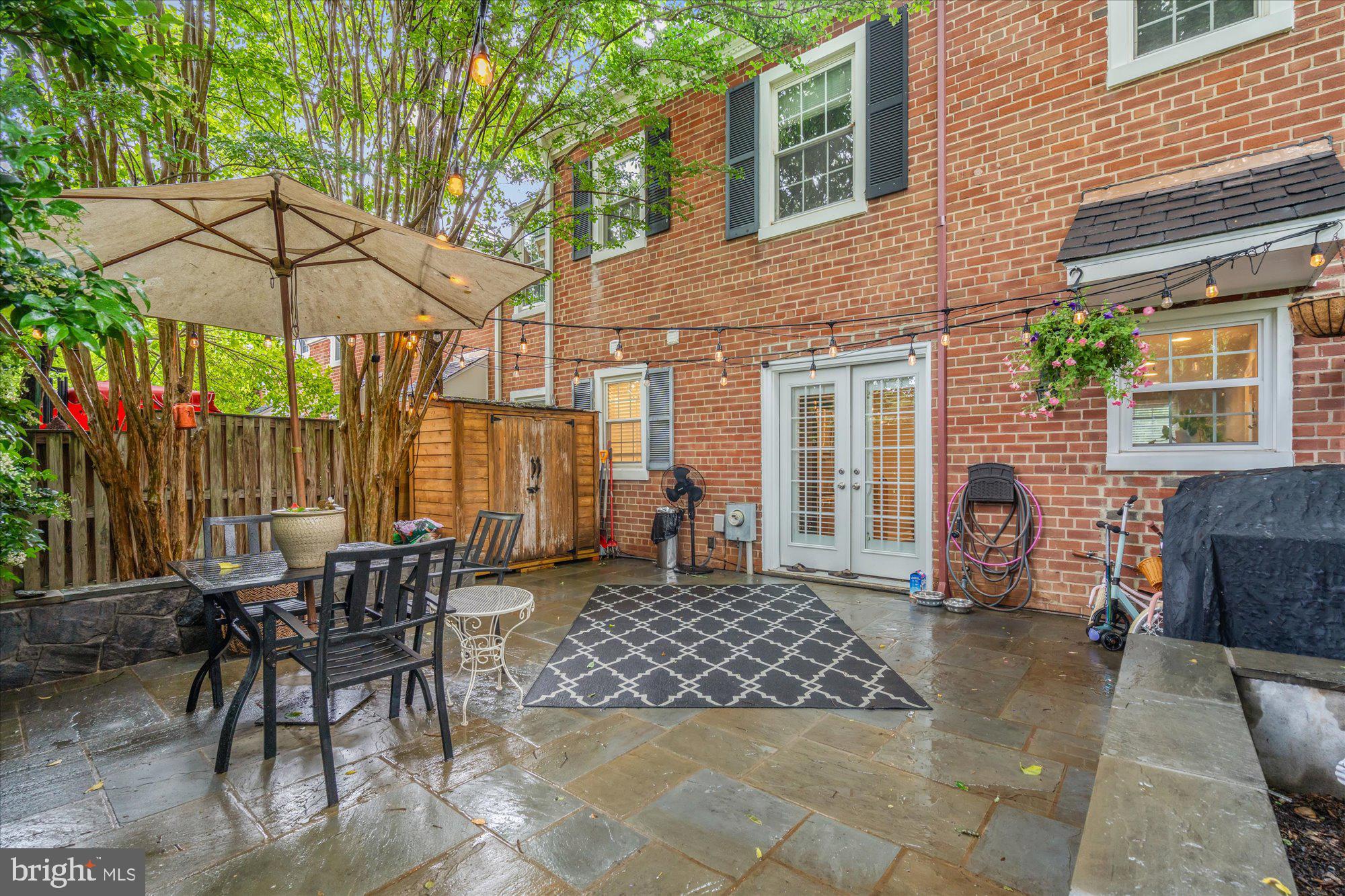 FAIRLINGTON ARBORS - Residential Lease