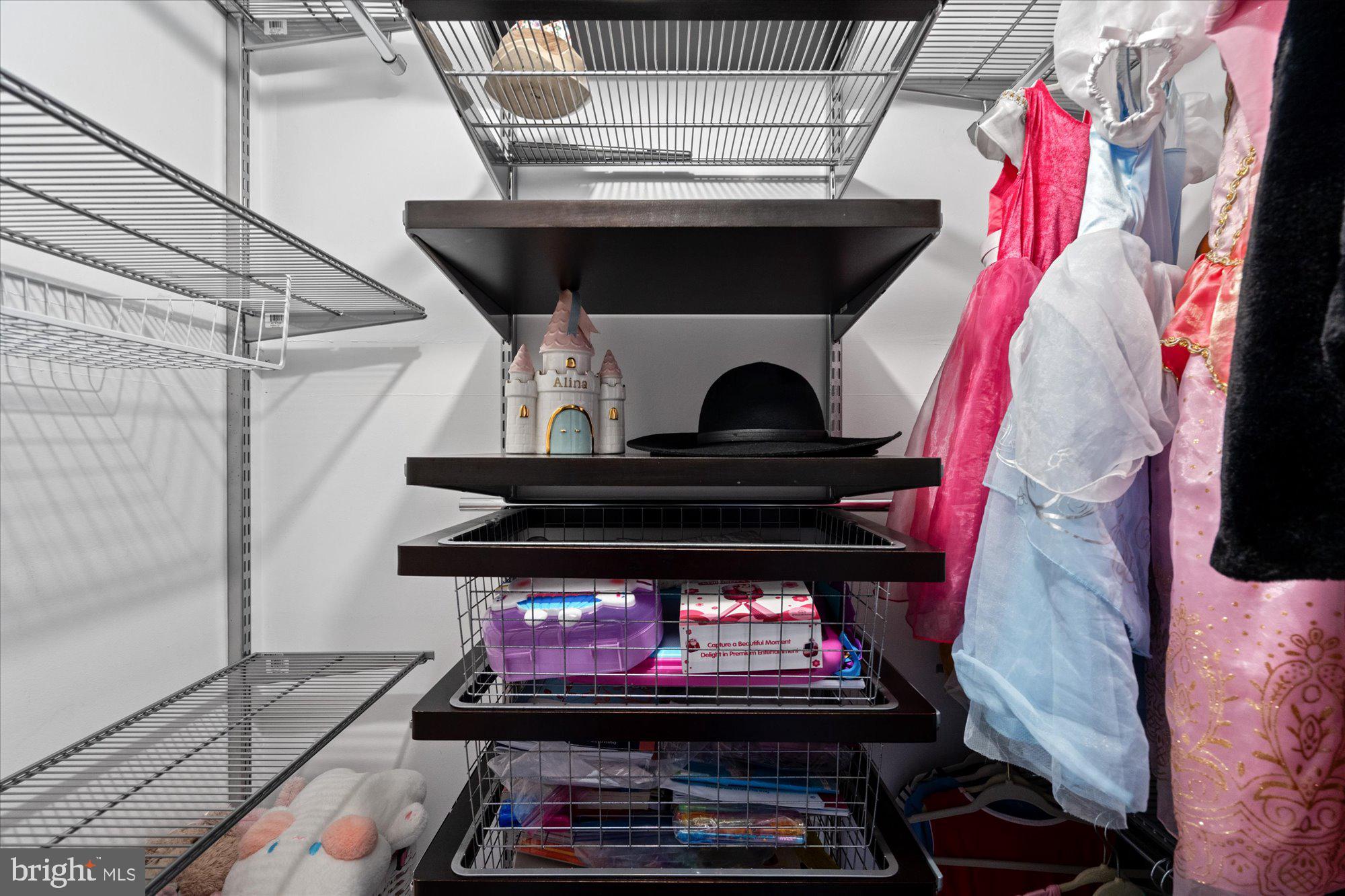 FAIRLINGTON ARBORS - Residential Lease