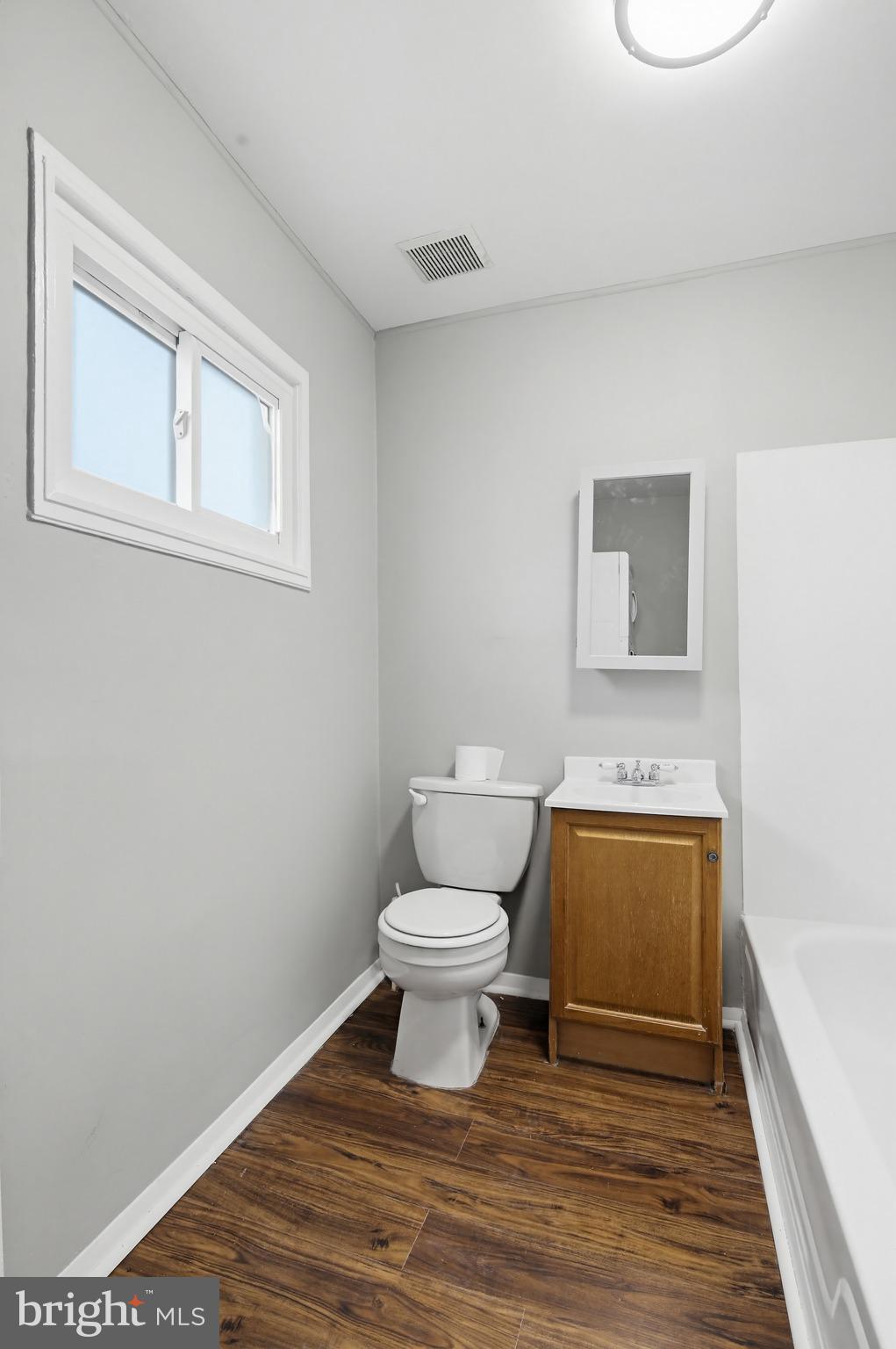 CALIFORNIA GROVE - Residential