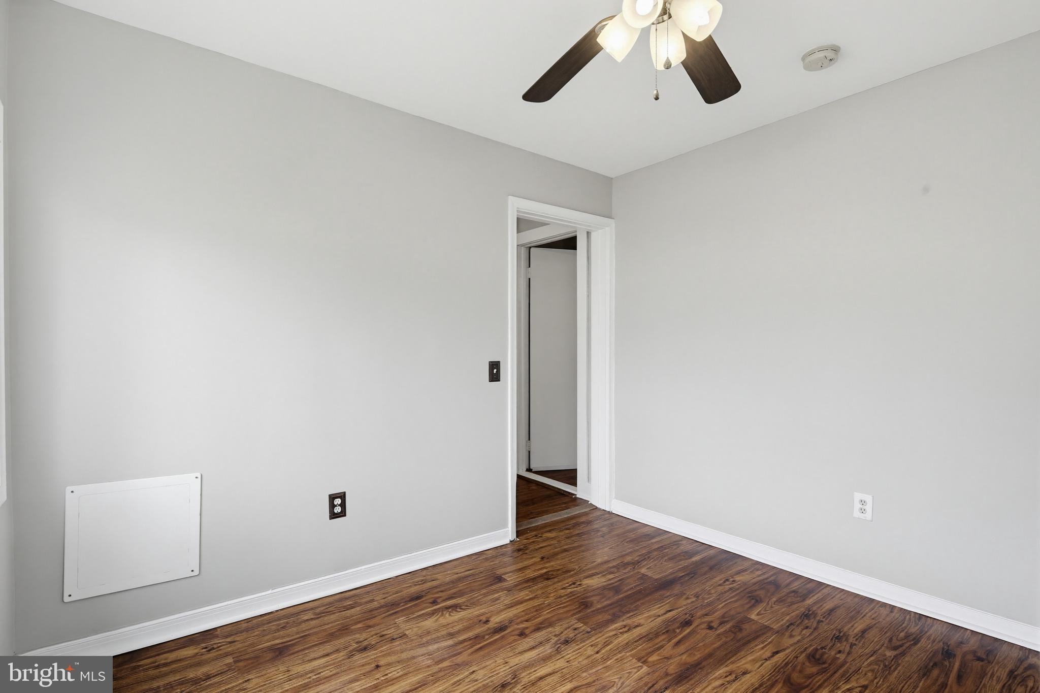 CALIFORNIA GROVE - Residential