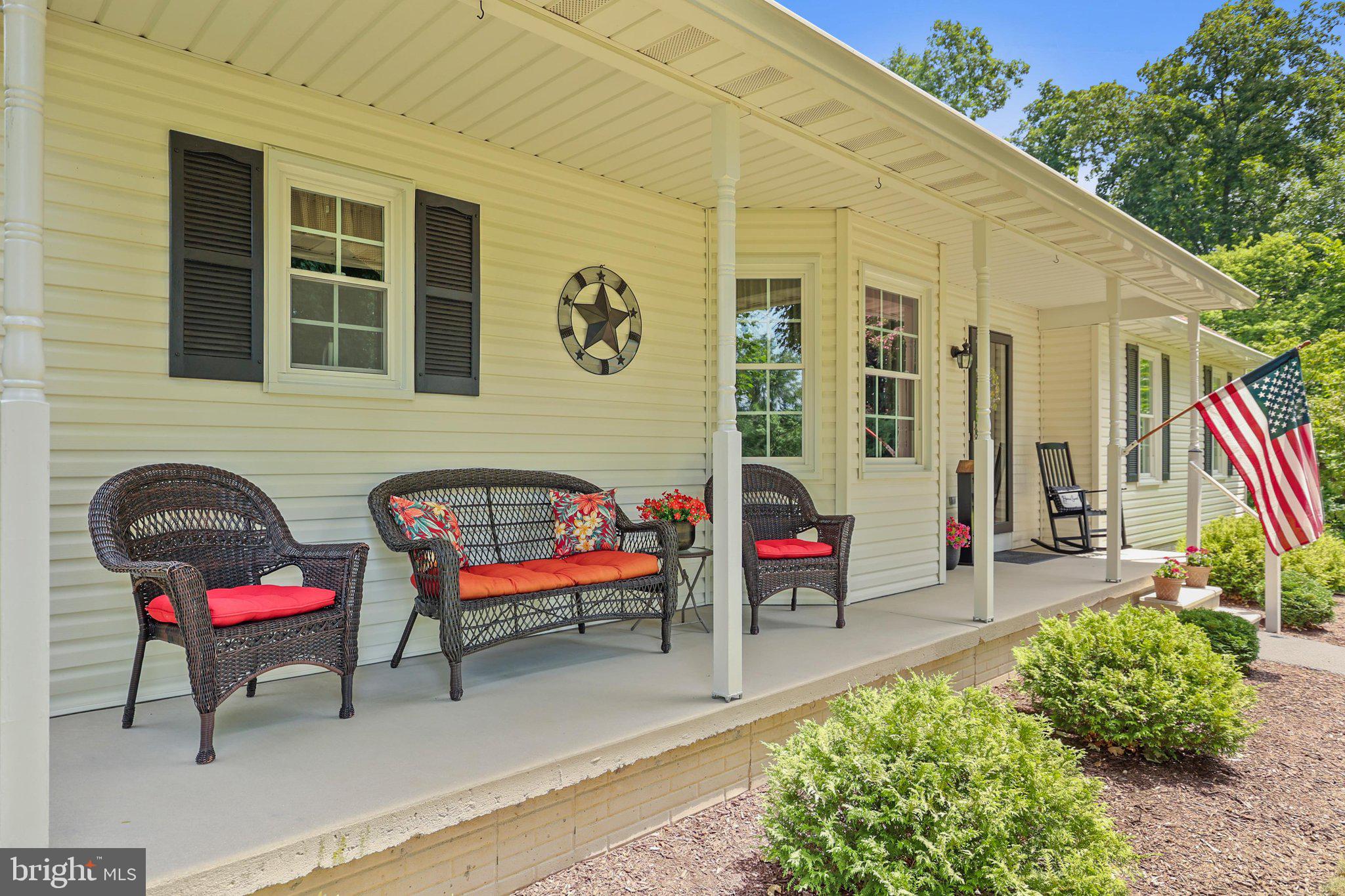 1417 NEW CHESTER ROAD