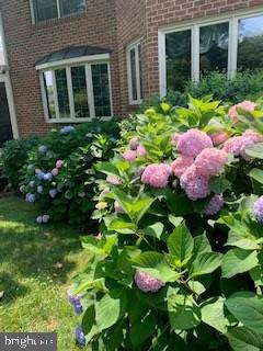 HUNTING HILLS - Residential