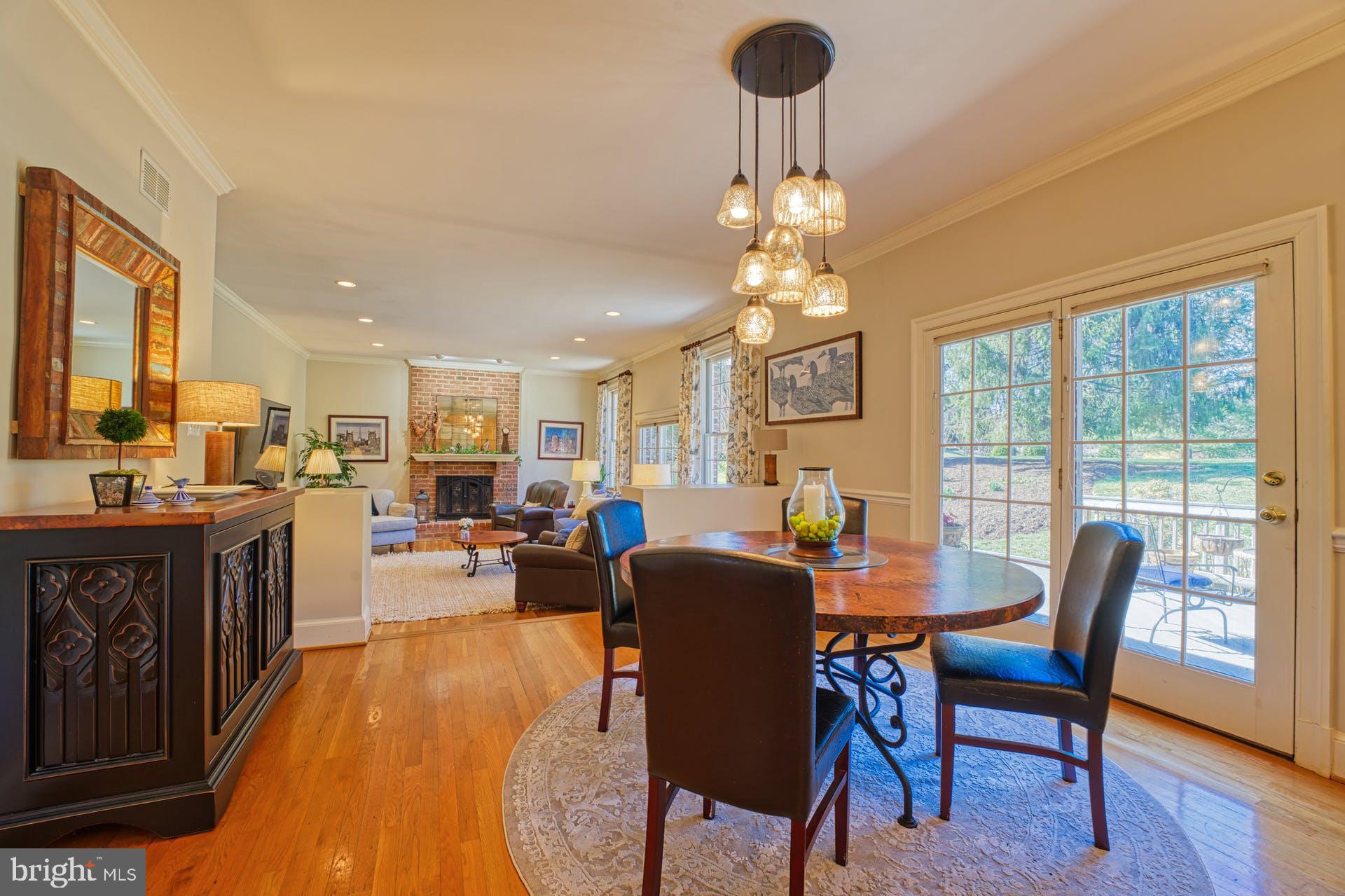 HUNTING HILLS - Residential