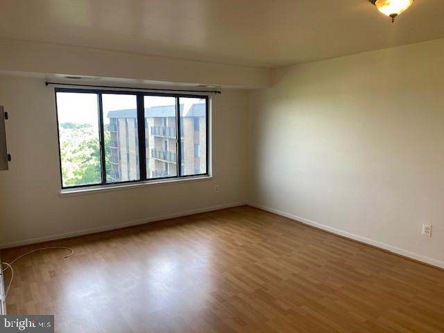 WOODLAKE TOWERS - Residential Lease