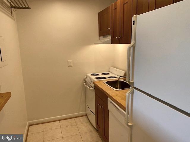 WOODLAKE TOWERS - Residential Lease