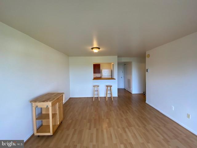 WOODLAKE TOWERS - Residential Lease