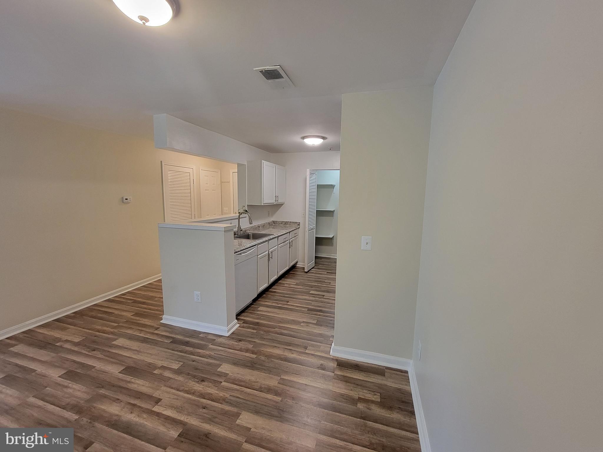 PROSPECT COVE AT LAKESID - Residential