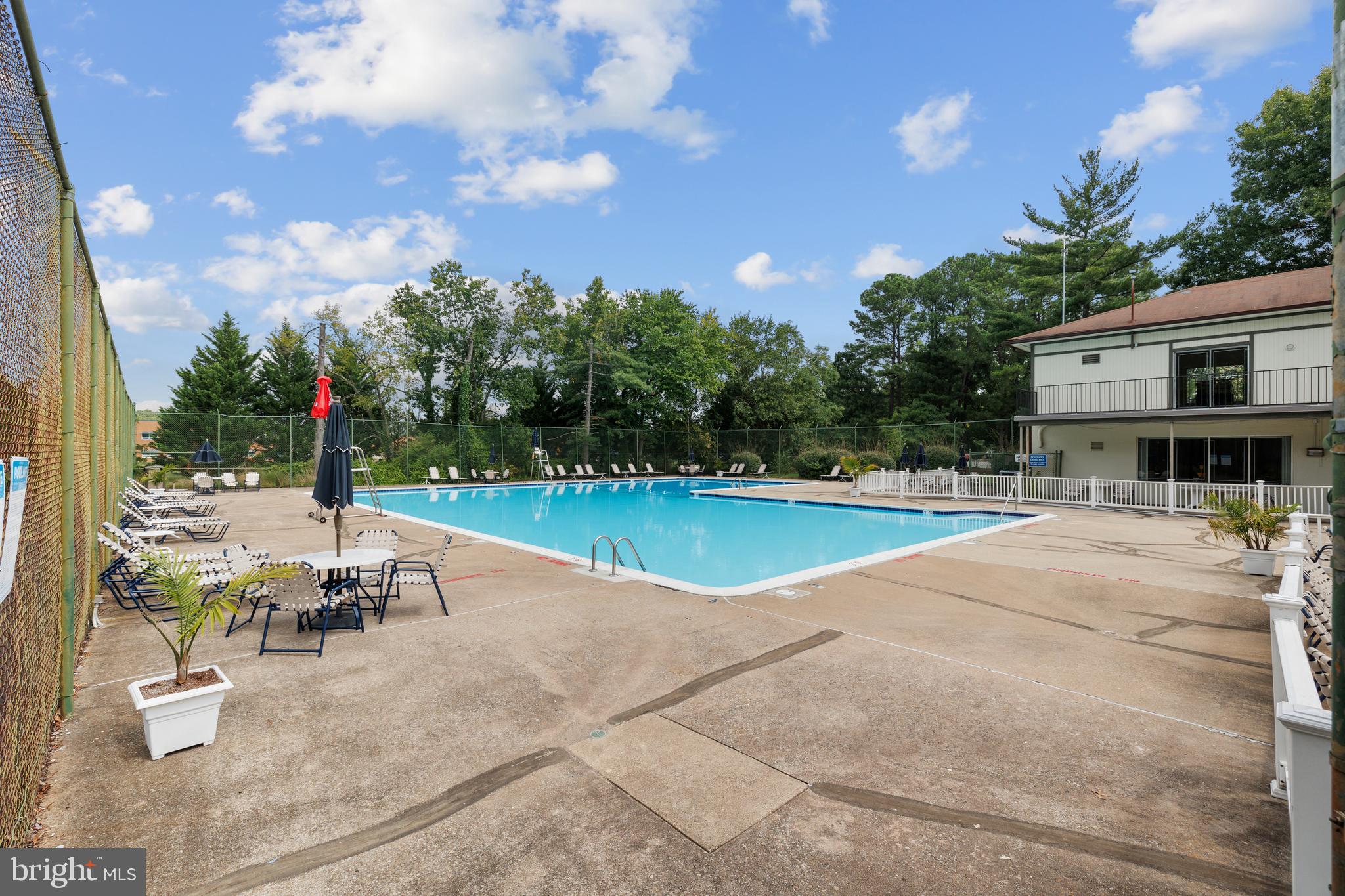 SEQUOYAH - Residential