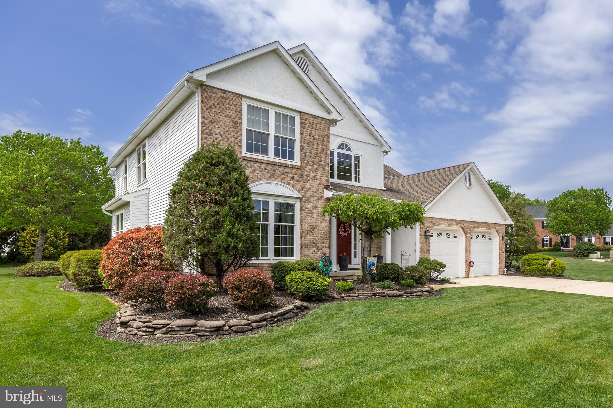 3 KIMBERLEE COURT