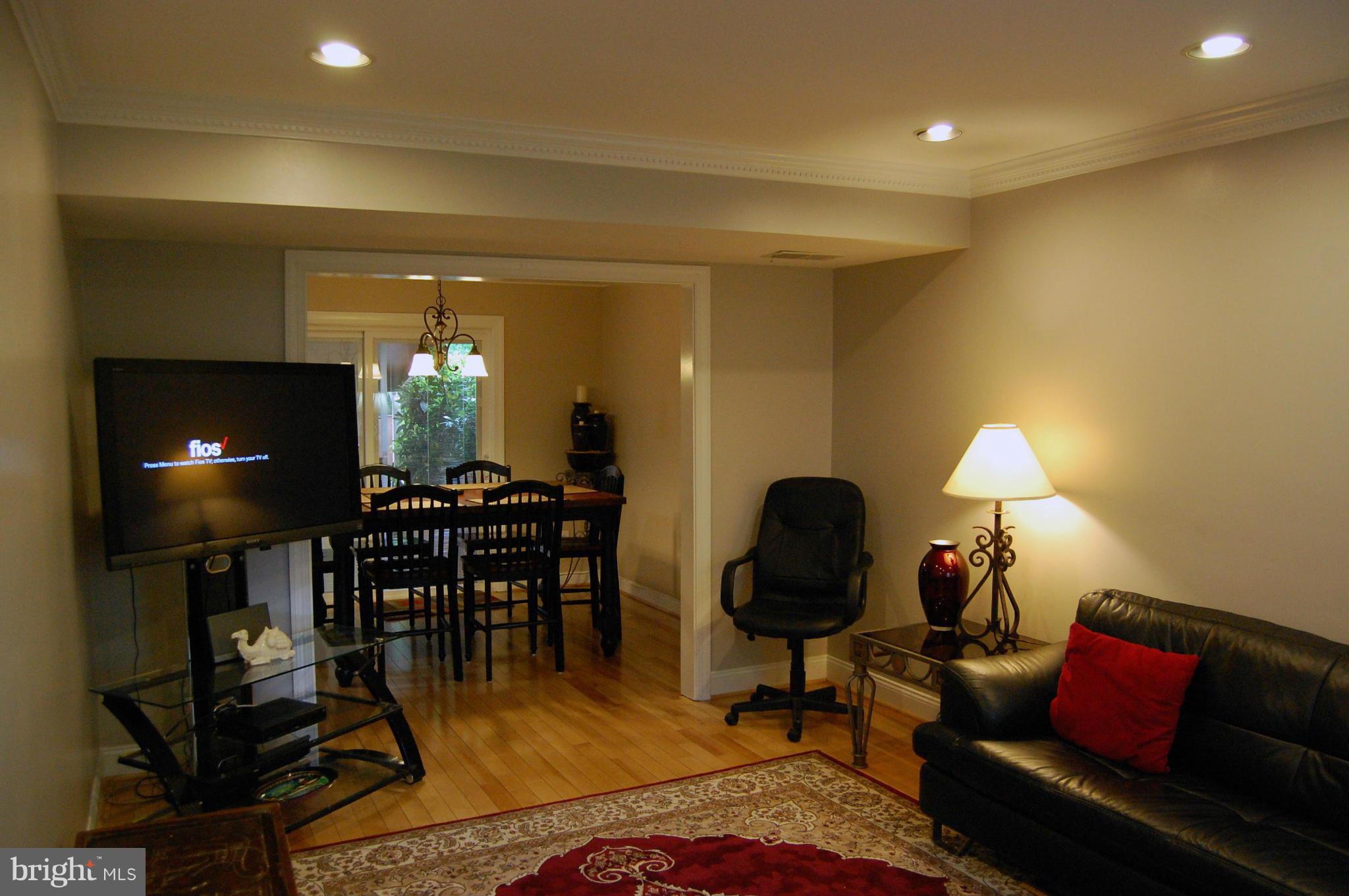 LAKE BRADDOCK - Residential