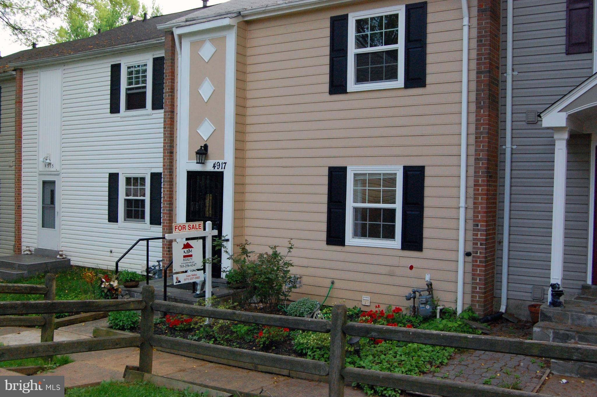 LAKE BRADDOCK - Residential