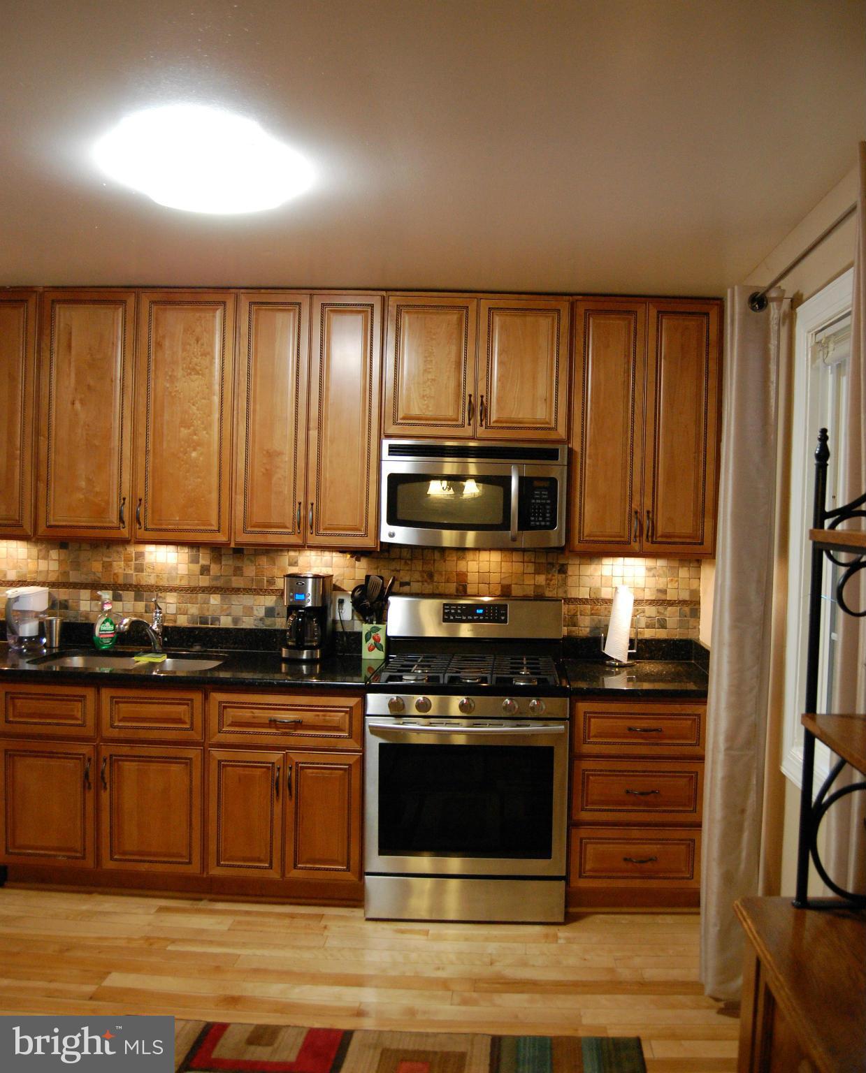 LAKE BRADDOCK - Residential