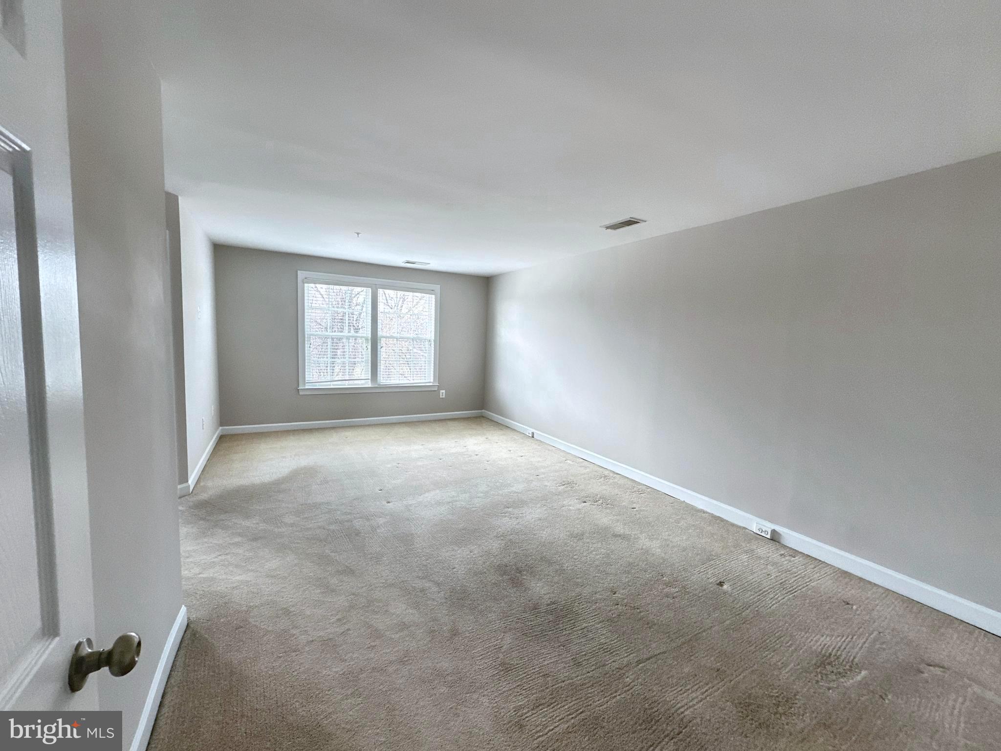 OAK CREEK CLUB - Residential