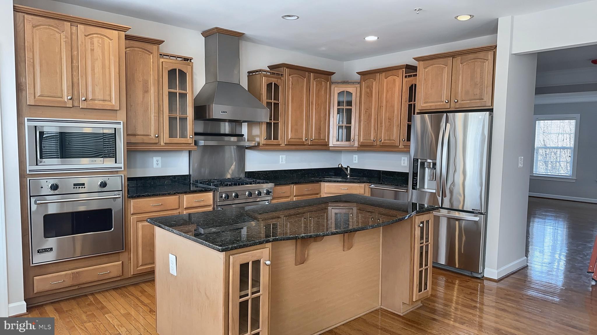 OAK CREEK CLUB - Residential