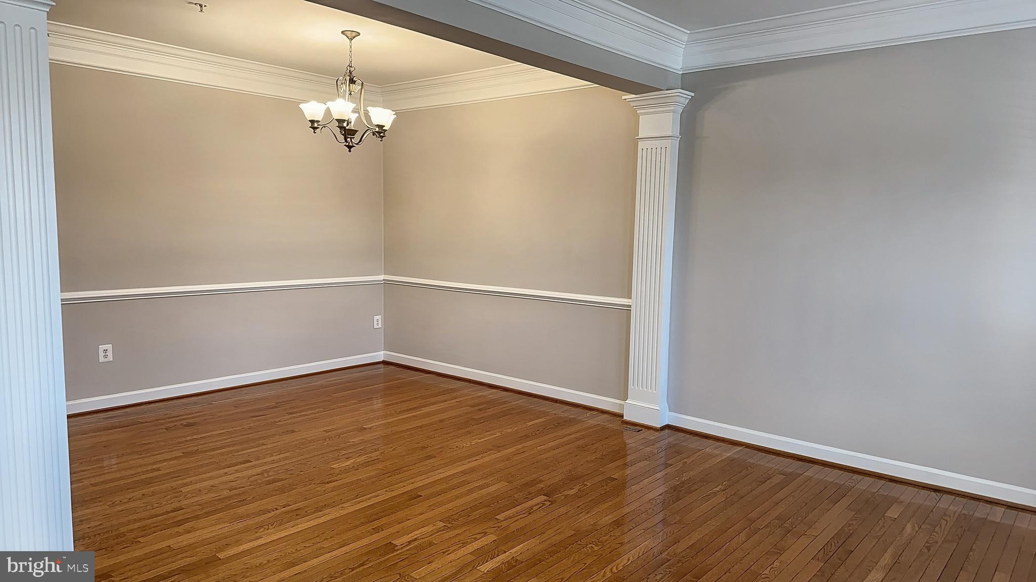 OAK CREEK CLUB - Residential