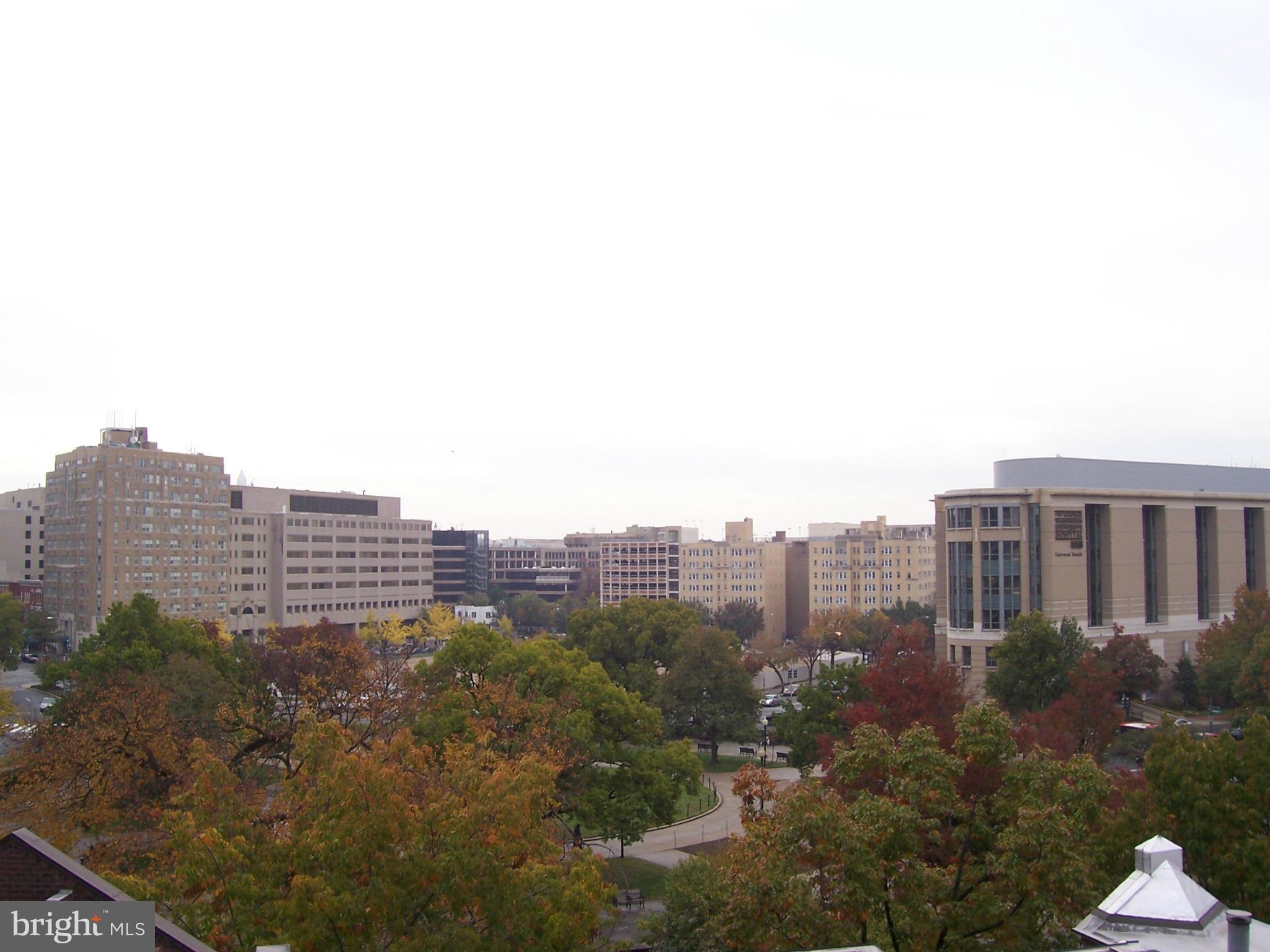 3 WASHINGTON CIRCLE NW 702