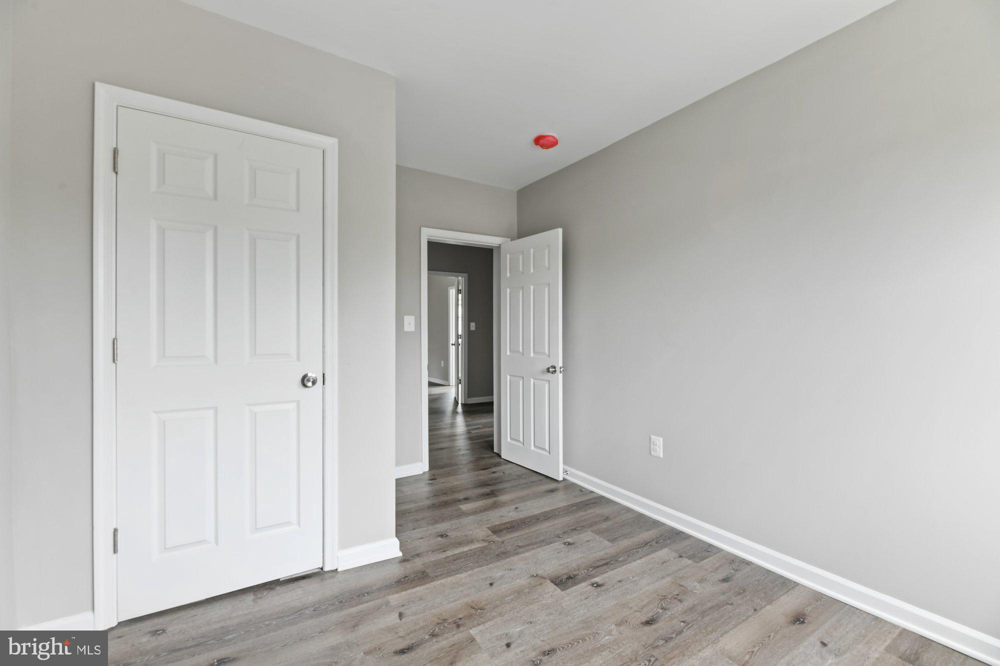 WEST FOREST PARK - Residential Lease