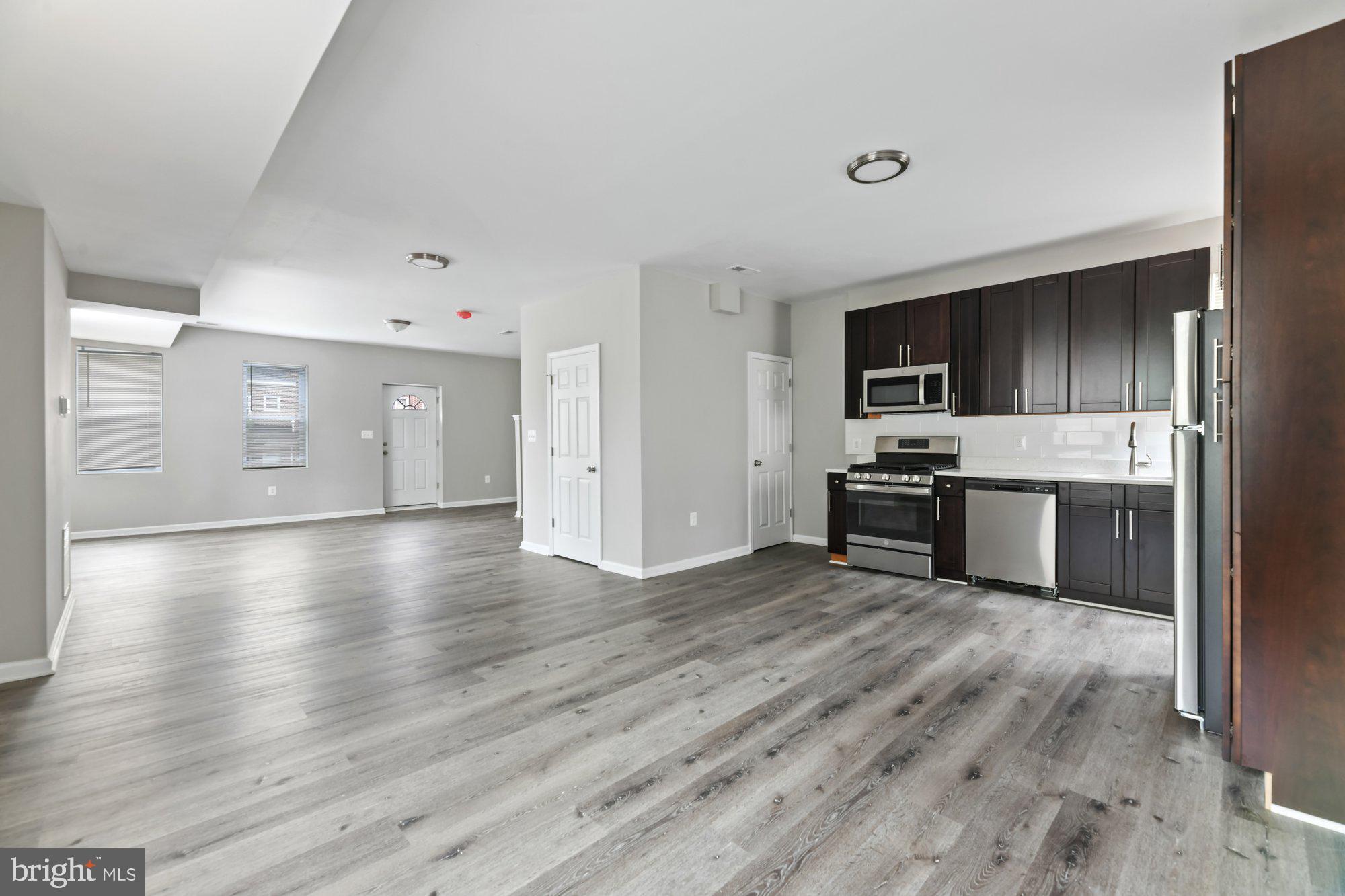 WEST FOREST PARK - Residential Lease