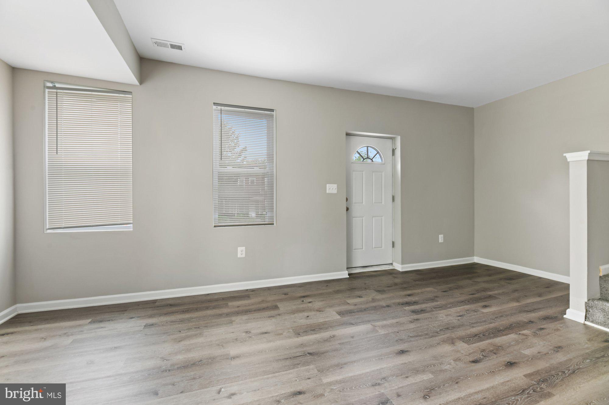 WEST FOREST PARK - Residential Lease