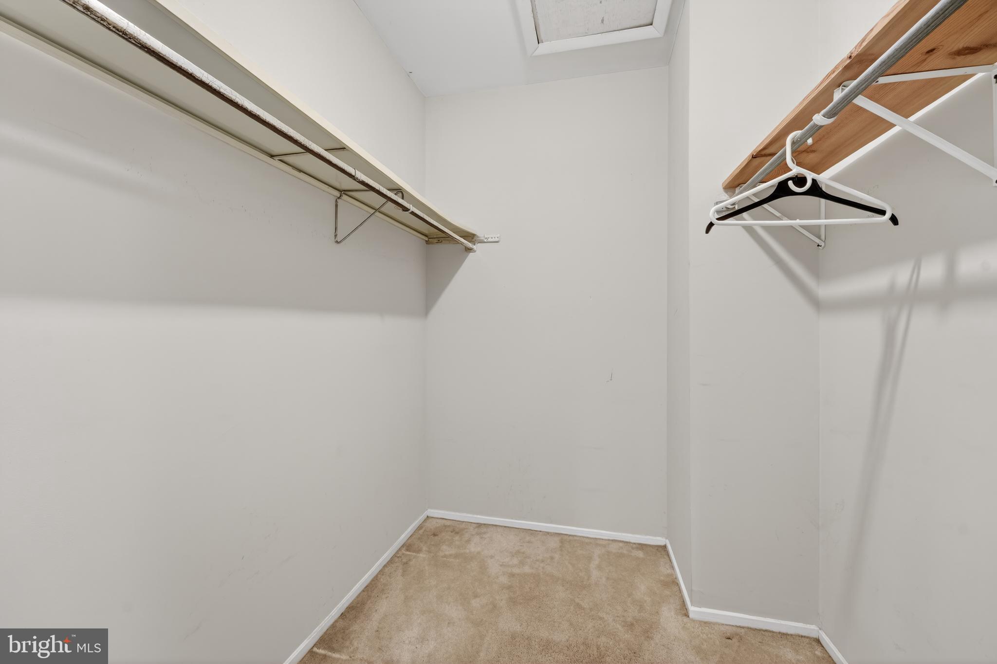 NEWINGTON STATION - Residential