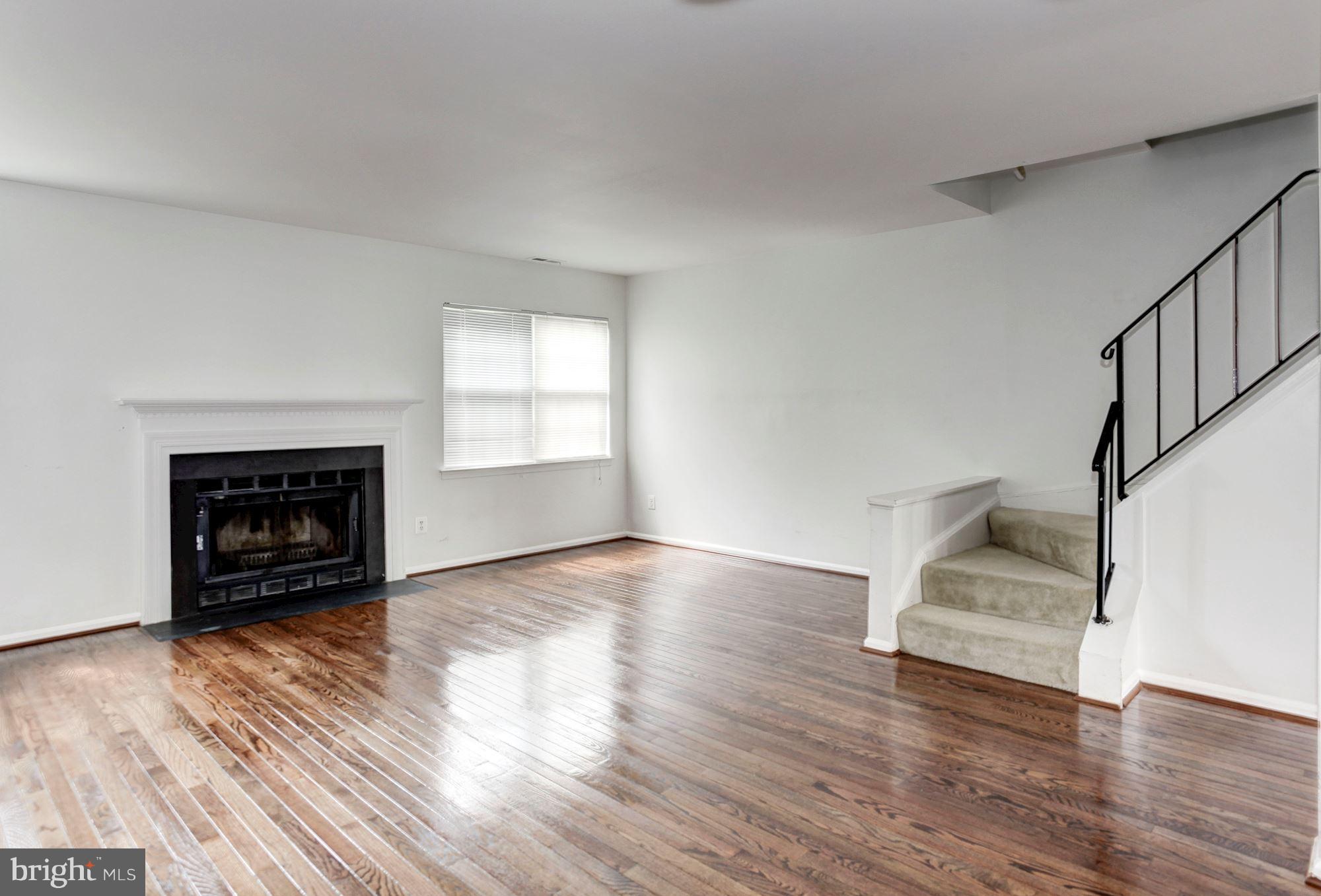 WOODLAWN MEWS - Residential