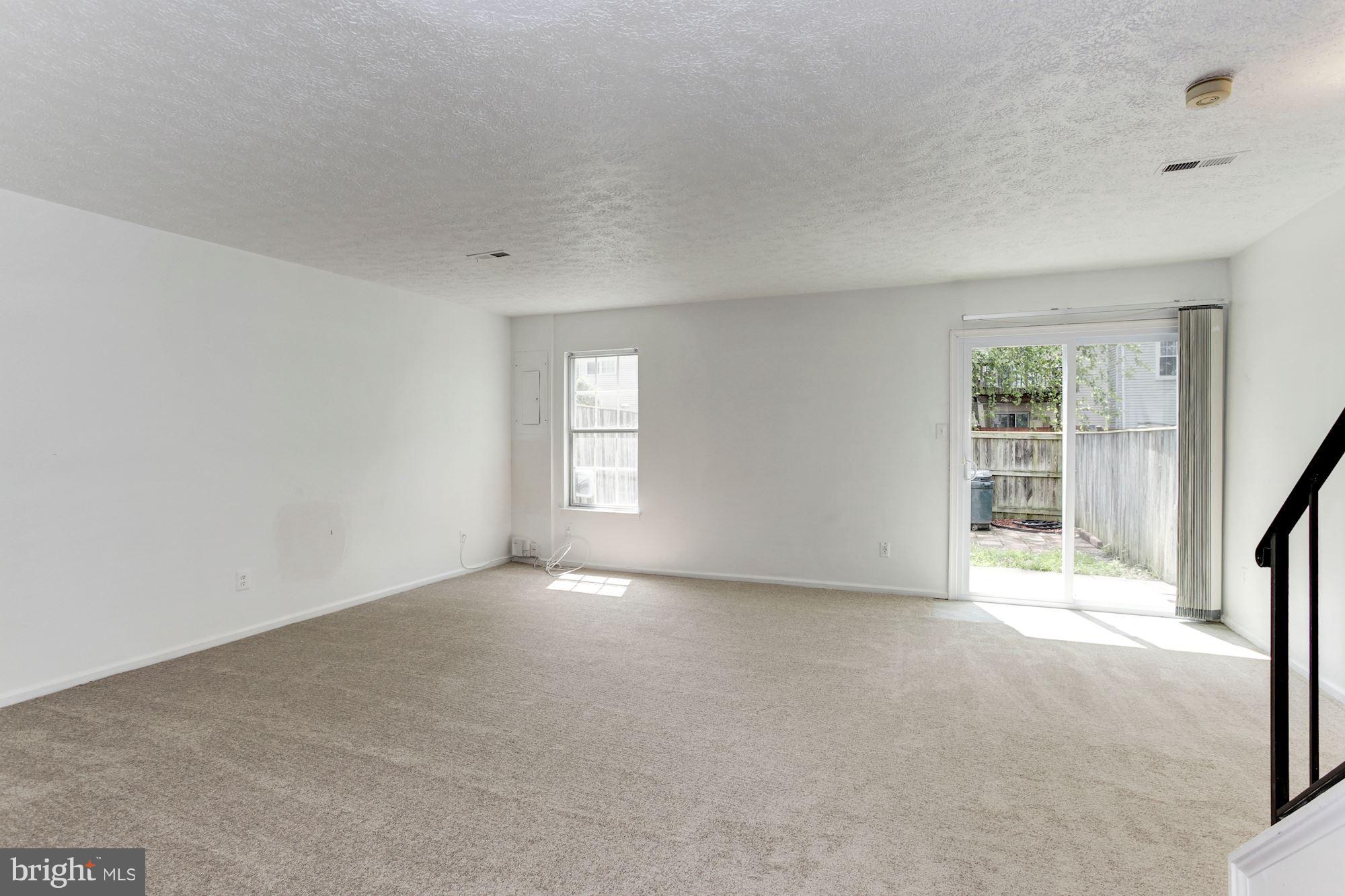 WOODLAWN MEWS - Residential