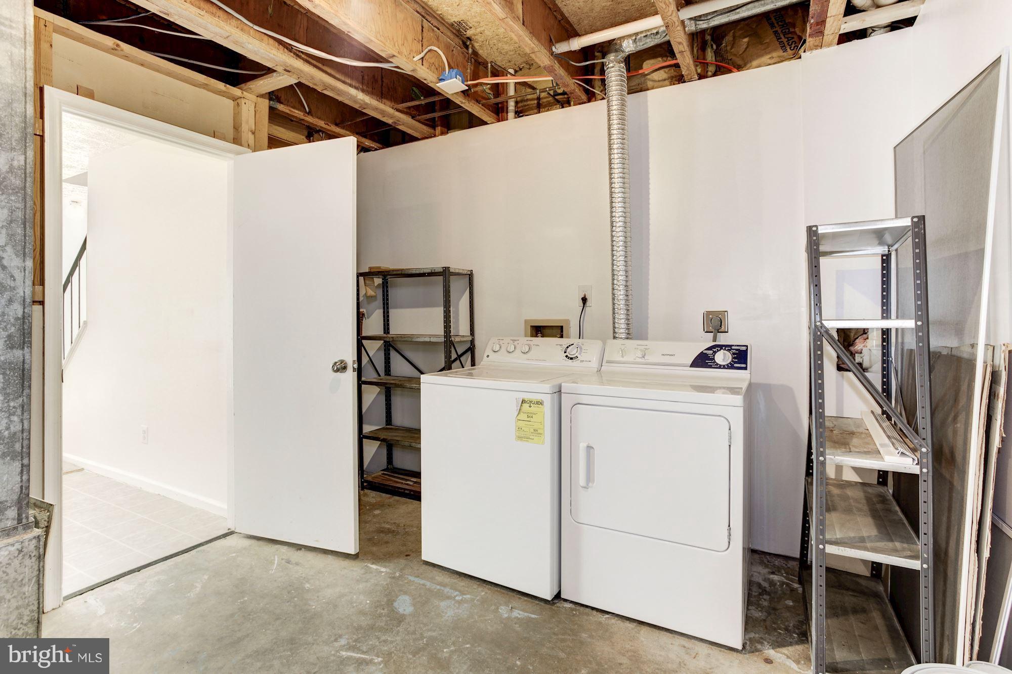 WOODLAWN MEWS - Residential