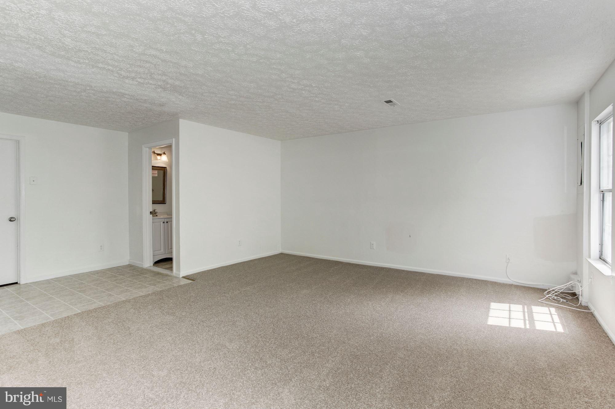 WOODLAWN MEWS - Residential