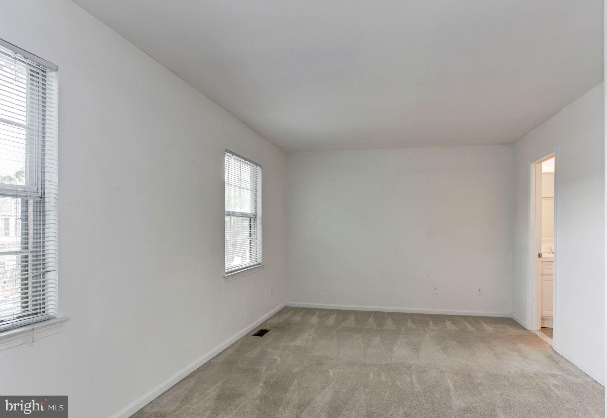 WOODLAWN MEWS - Residential