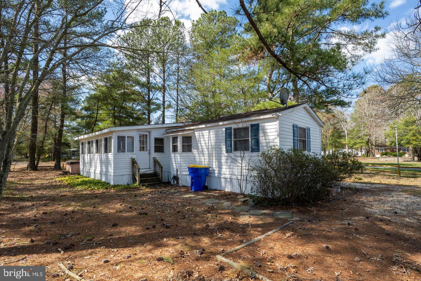 POTNETS CREEKSIDE - Residential