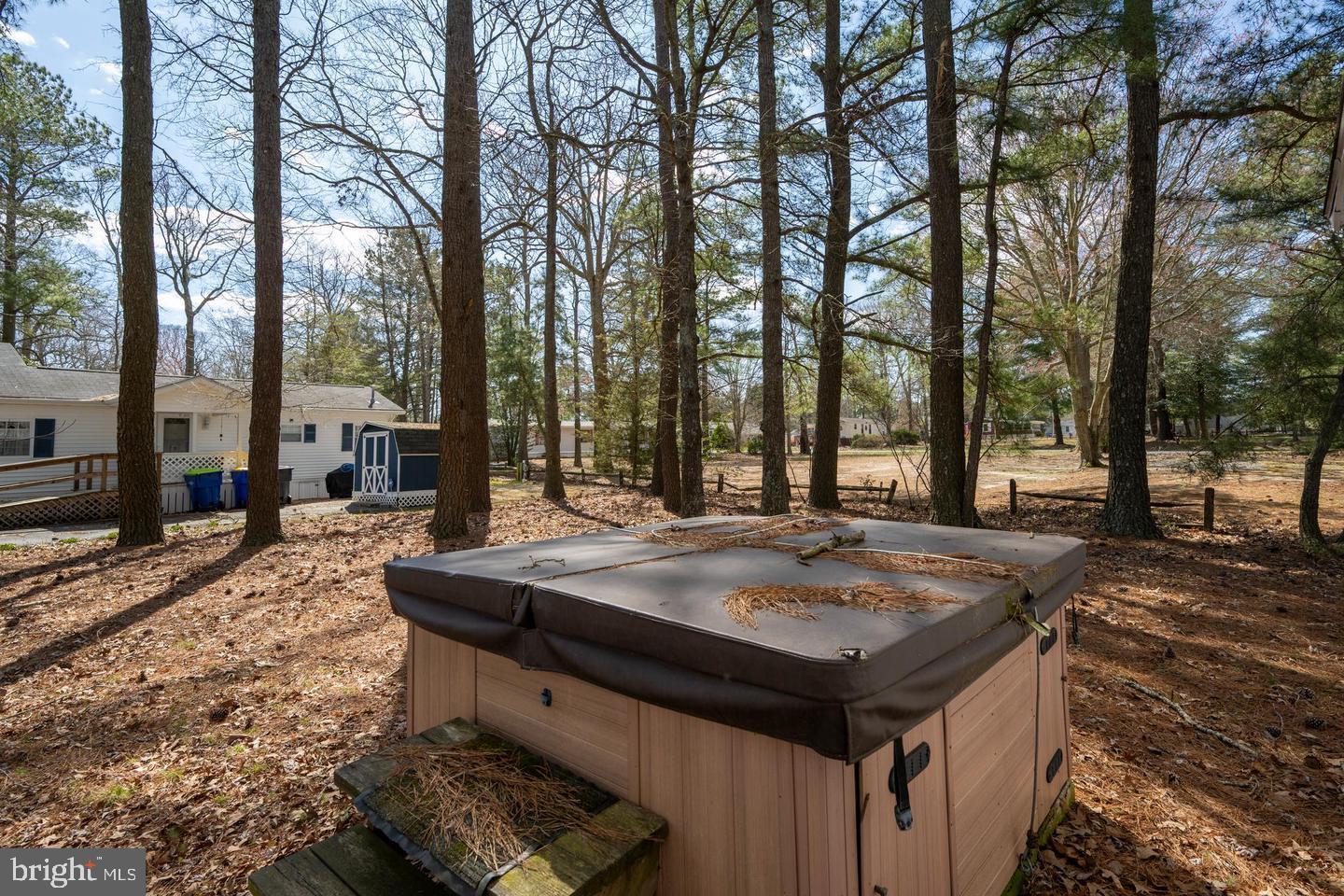 POTNETS CREEKSIDE - Residential