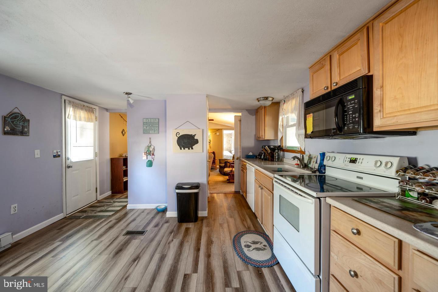 POTNETS CREEKSIDE - Residential